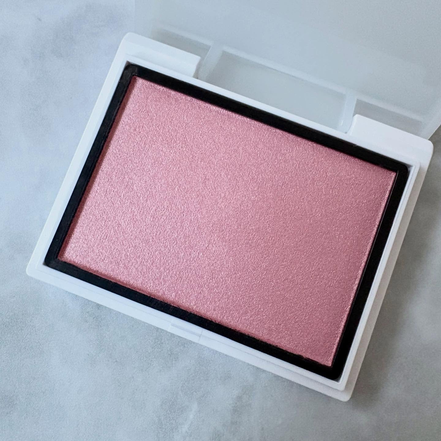 メロウメルティングチーク/Enamor/パウダーチークを使ったクチコミ（2枚目）