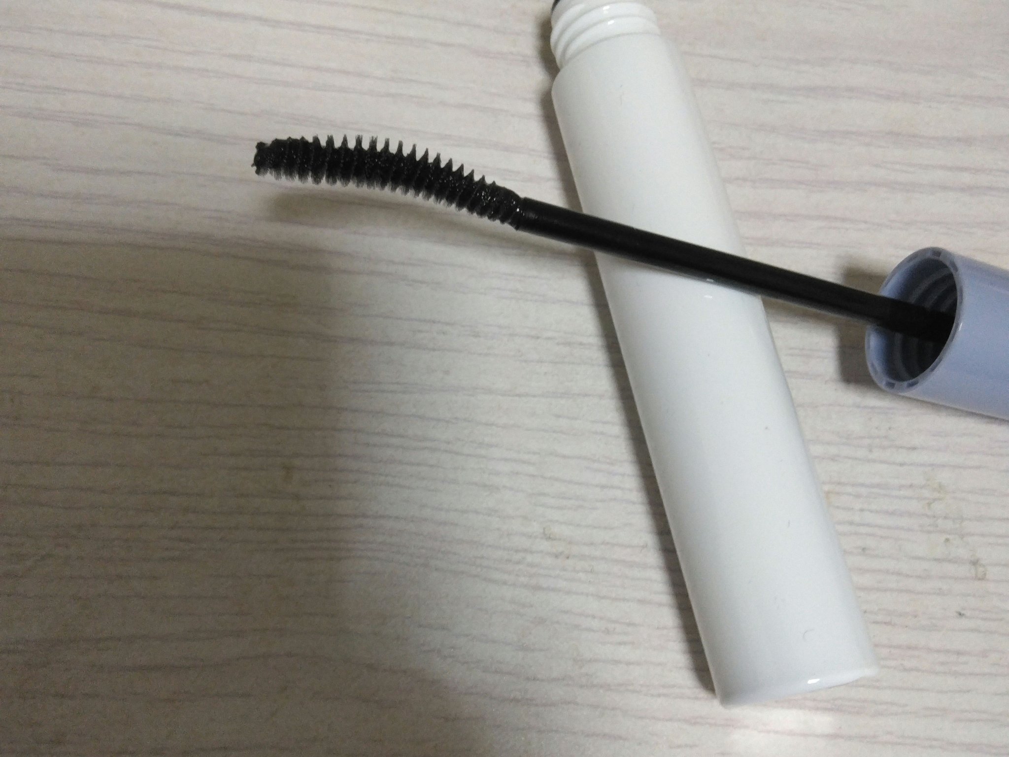 カールロックマスカラベース N/D-UP/マスカラ下地を使ったクチコミ（3枚目）