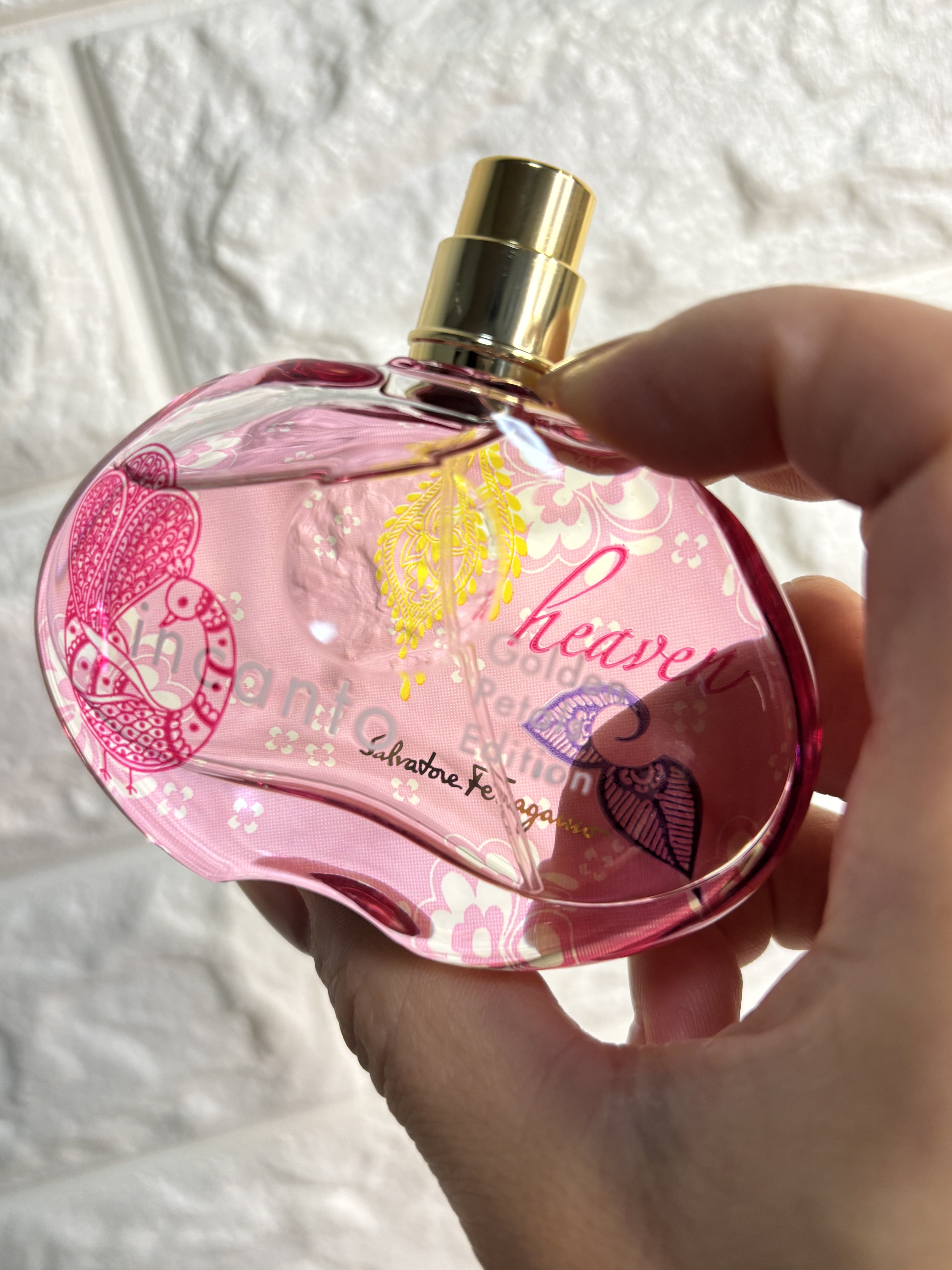 インカント ヘヴン オーデトワレ/サルヴァトーレ フェラガモ/香水(レディース)を使ったクチコミ（3枚目）