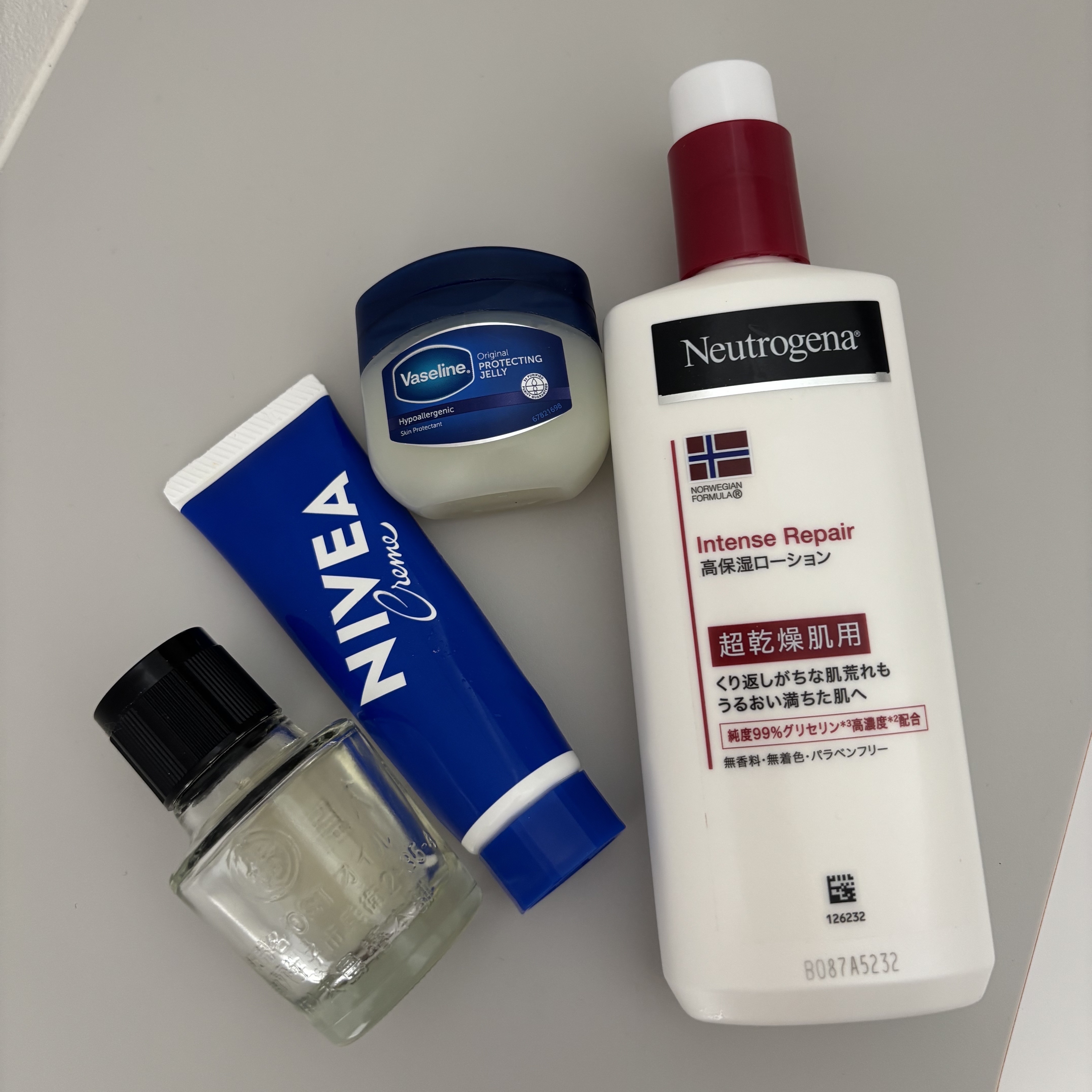 ノルウェー フォーミュラ インテンスリペア ボディ エマルジョン/Neutrogena/ボディローションを使ったクチコミ（1枚目）