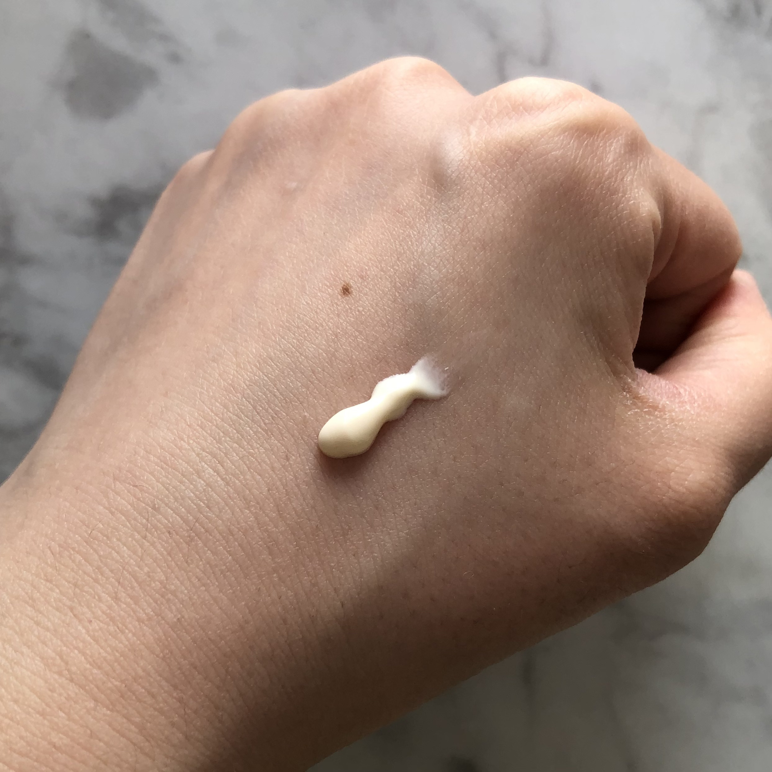 トリートメント デイ クリーム/COVERMARK/日焼け止めクリームを使ったクチコミ（3枚目）