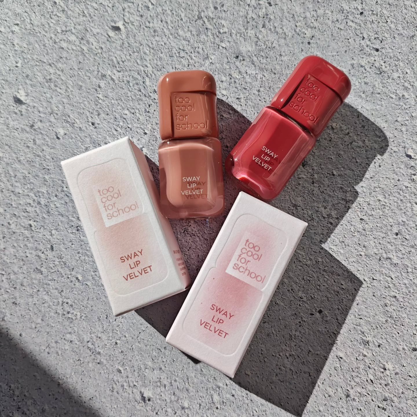 スウェイリップベルベット/too cool for school/リップティントを使ったクチコミ（1枚目）