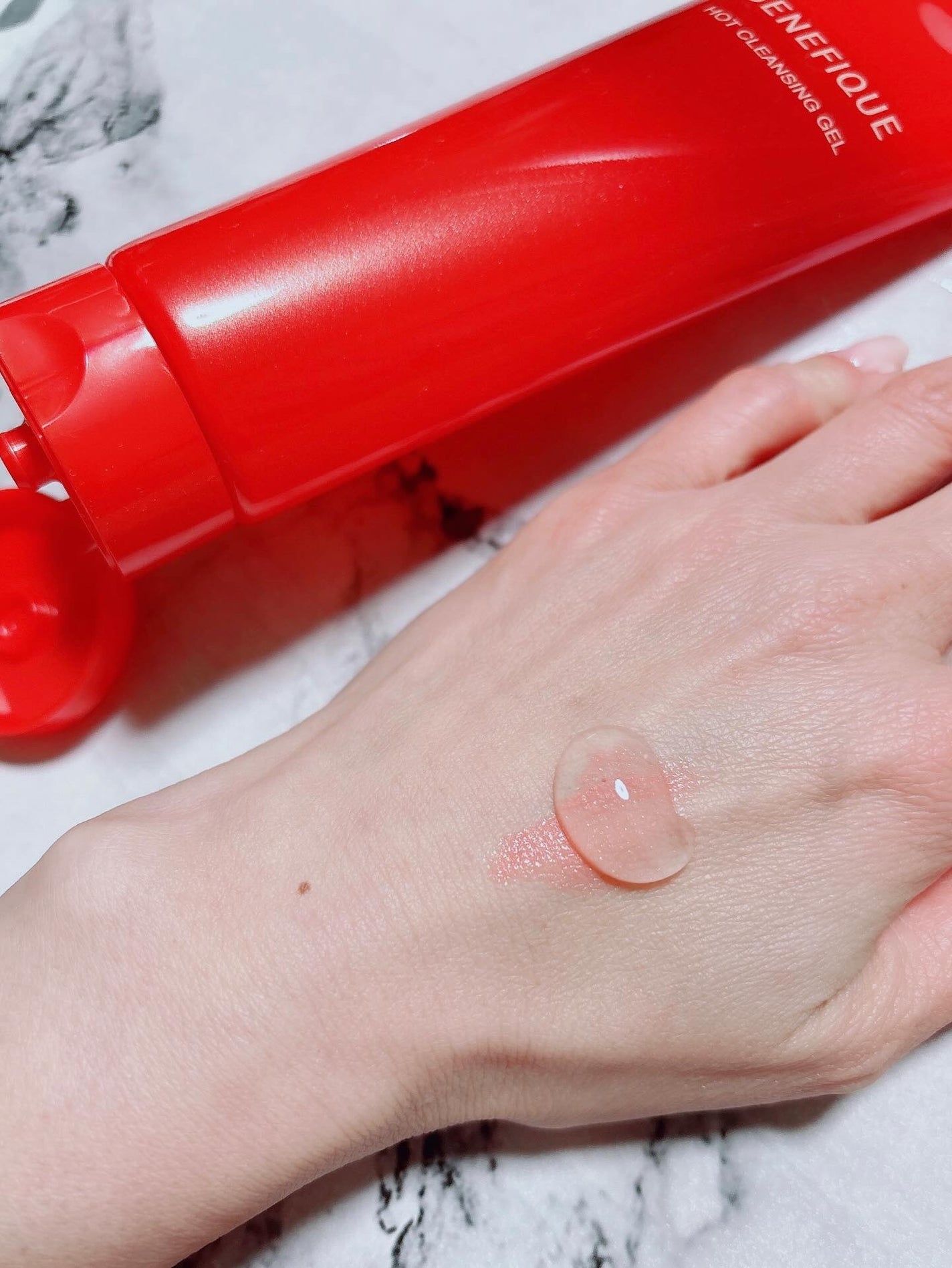 cherry on LIPS 「ベネフィークのプロモーションに参加しています。@benefiq..」(2枚目)