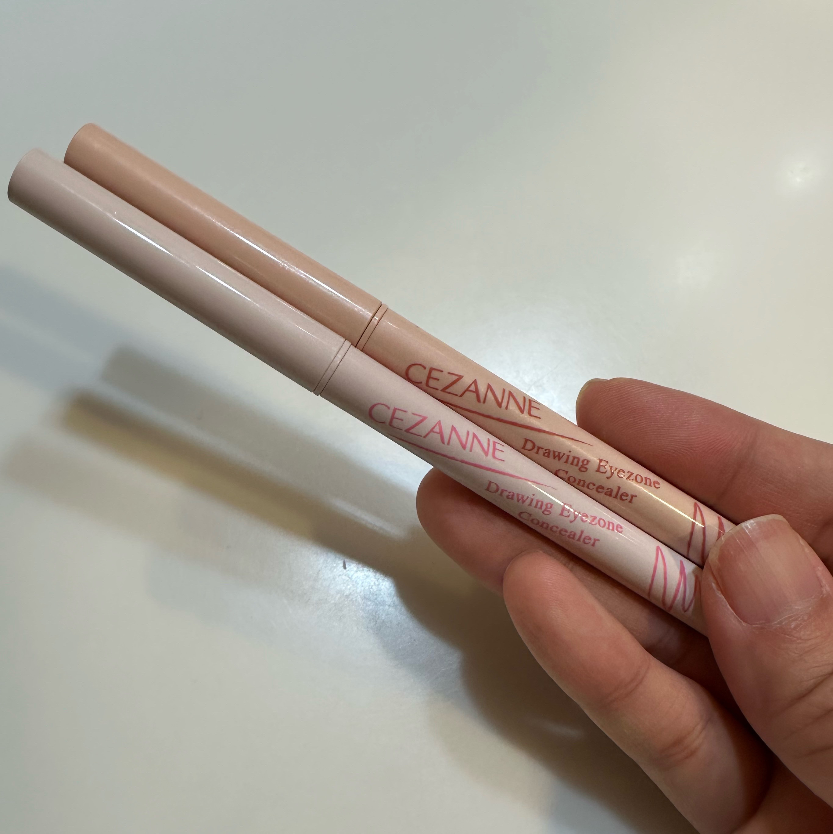 描くアイゾーンコンシーラー/CEZANNE/ペンシルコンシーラーを使ったクチコミ（1枚目）