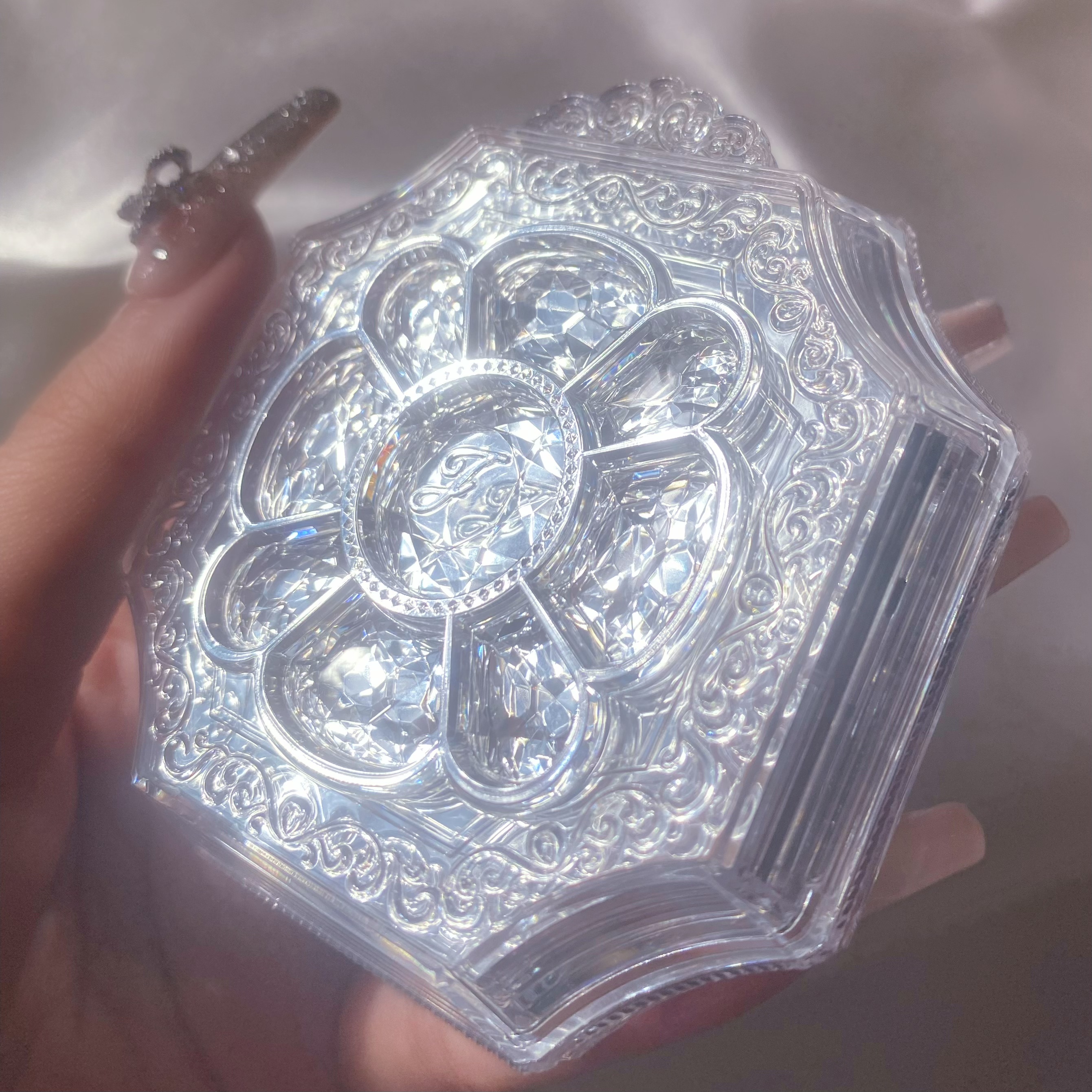 ジルスチュアート　ドレスドブルーム アイズ/JILL STUART/アイシャドウパレットを使ったクチコミ（2枚目）