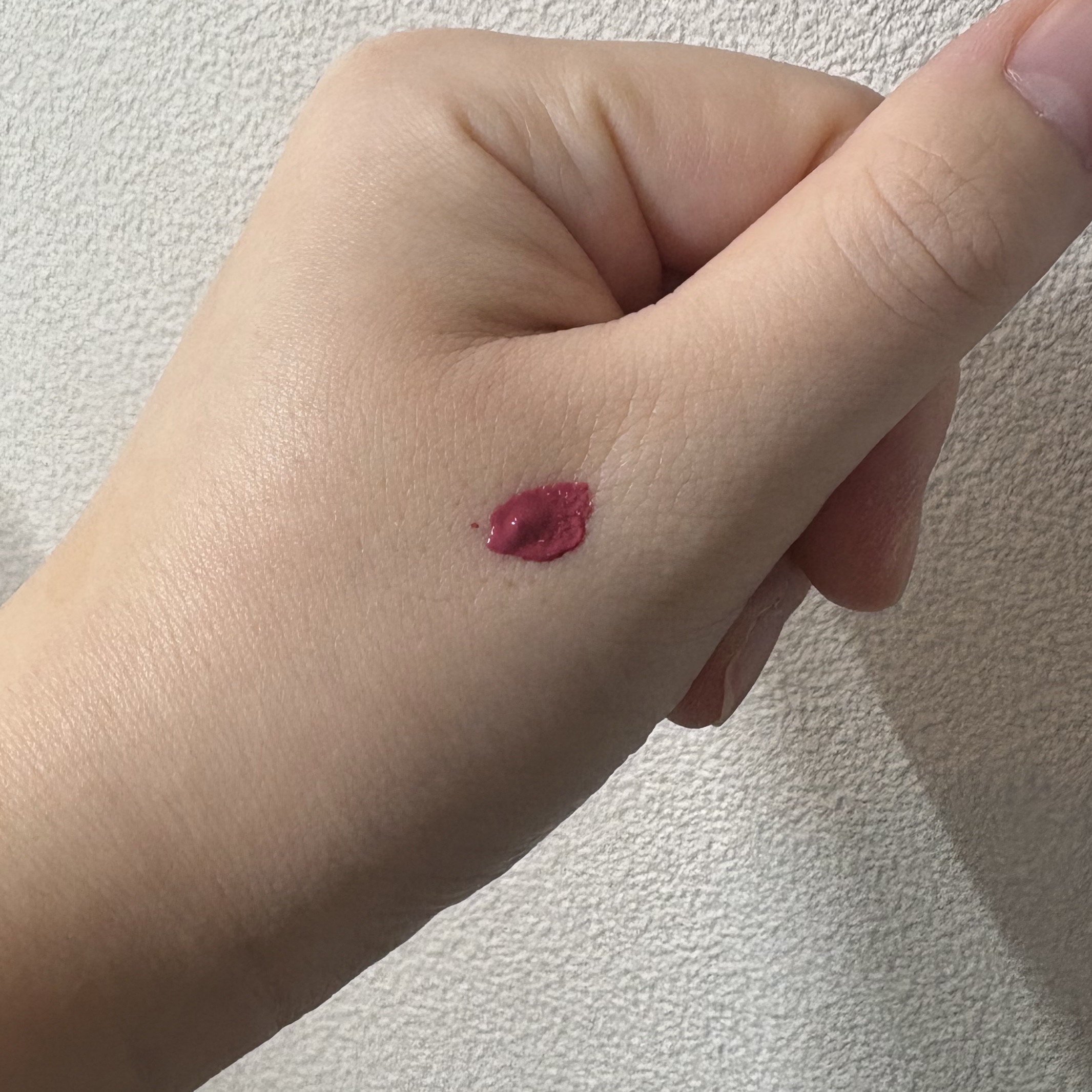 ジルスチュアート ブルームドロップ リップ＆チーク シフォン/JILL STUART/リキッドチークを使ったクチコミ（3枚目）