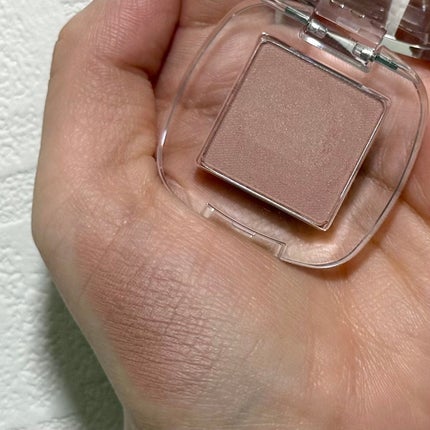 シングルアイシャドウ/hince/単色アイシャドウを使ったクチコミ(2枚目)