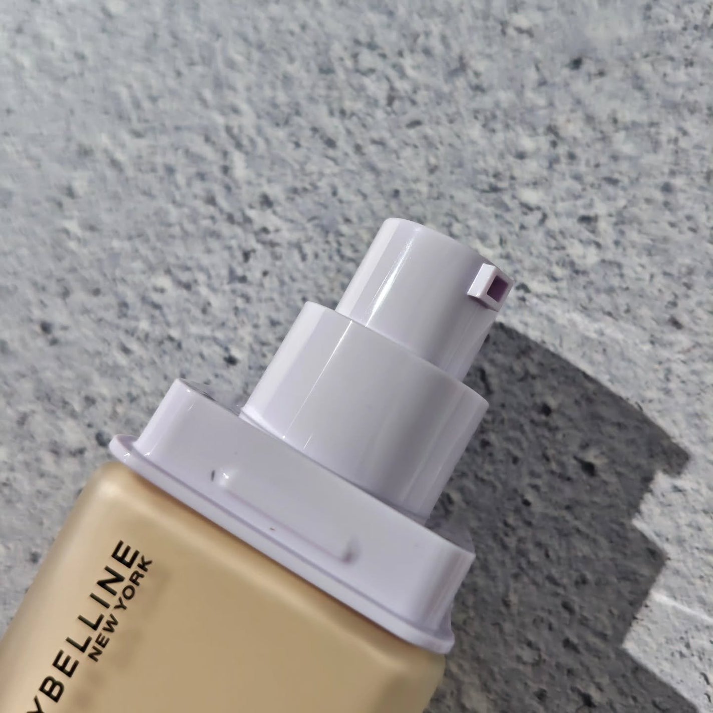 SPステイ ルミマット リキッド ファンデーション/MAYBELLINE NEW YORK/リキッドファンデーションを使ったクチコミ(2枚目)