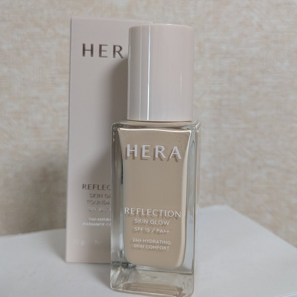 リフレクション スキングロウファンデーション/HERA/リキッドファンデーションを使ったクチコミ（1枚目）