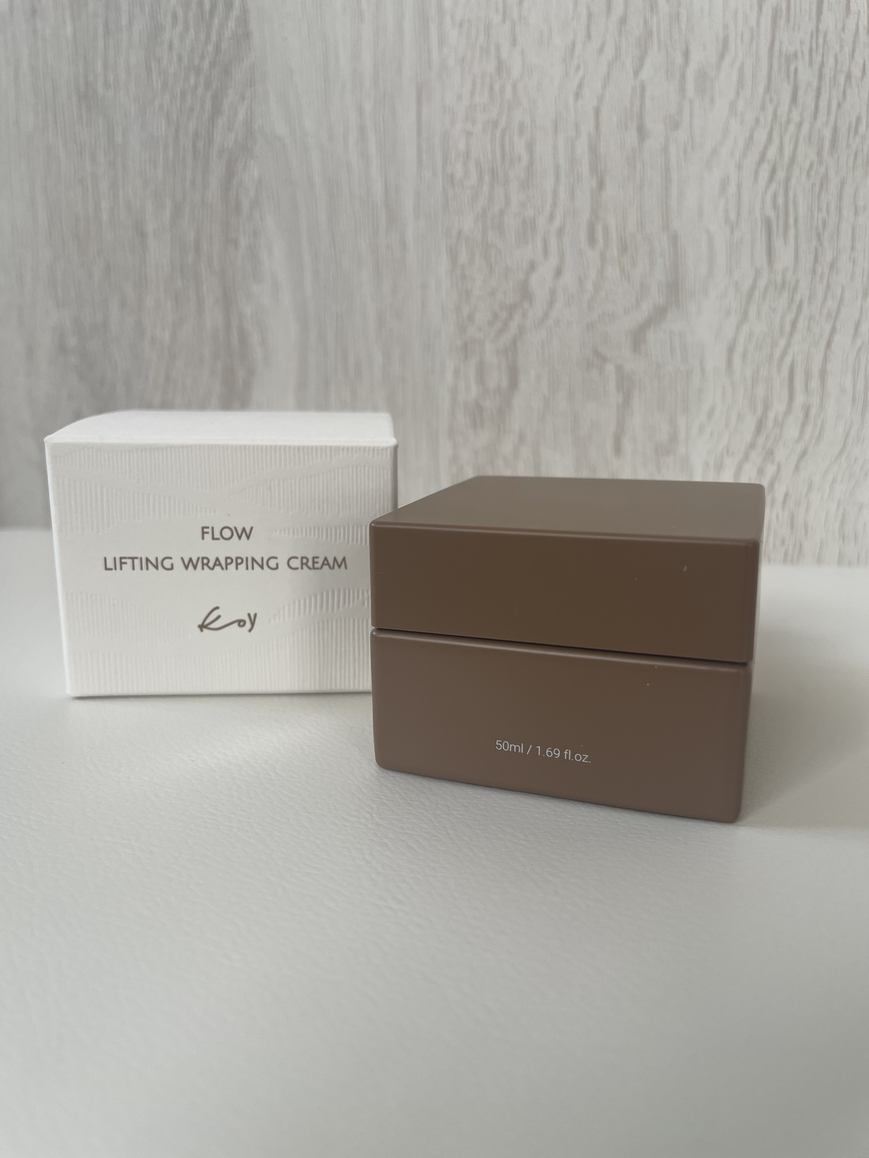 フローリフティングラッピングクリーム/koy/フェイスクリームを使ったクチコミ（1枚目）