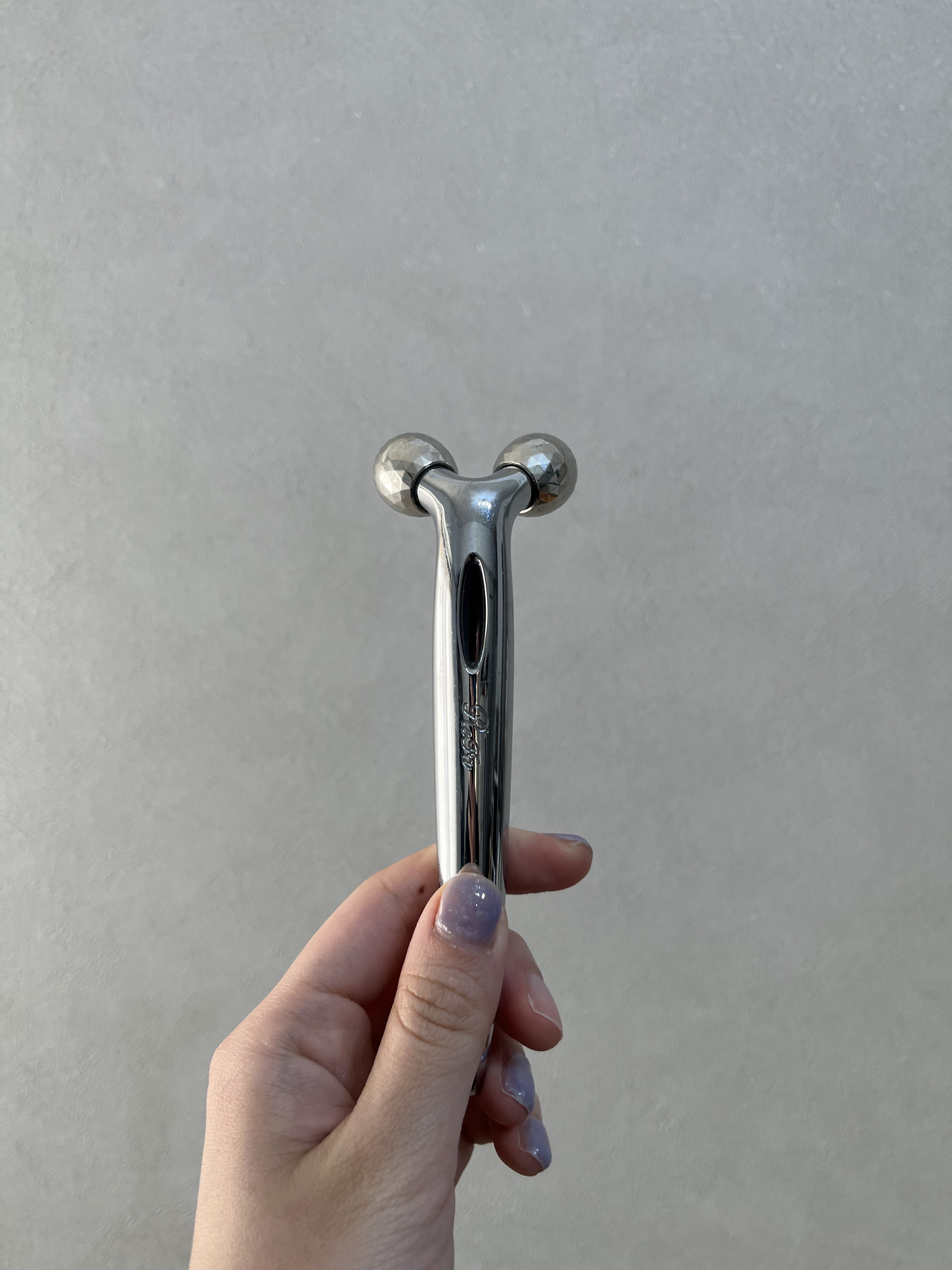 ReFa ReFa S CARATのクチコミ「【雑談】ReFaのこれって結局いいの？

当時めちゃ流行ったReFa S CARAT。
見つけ.....」（1枚目）