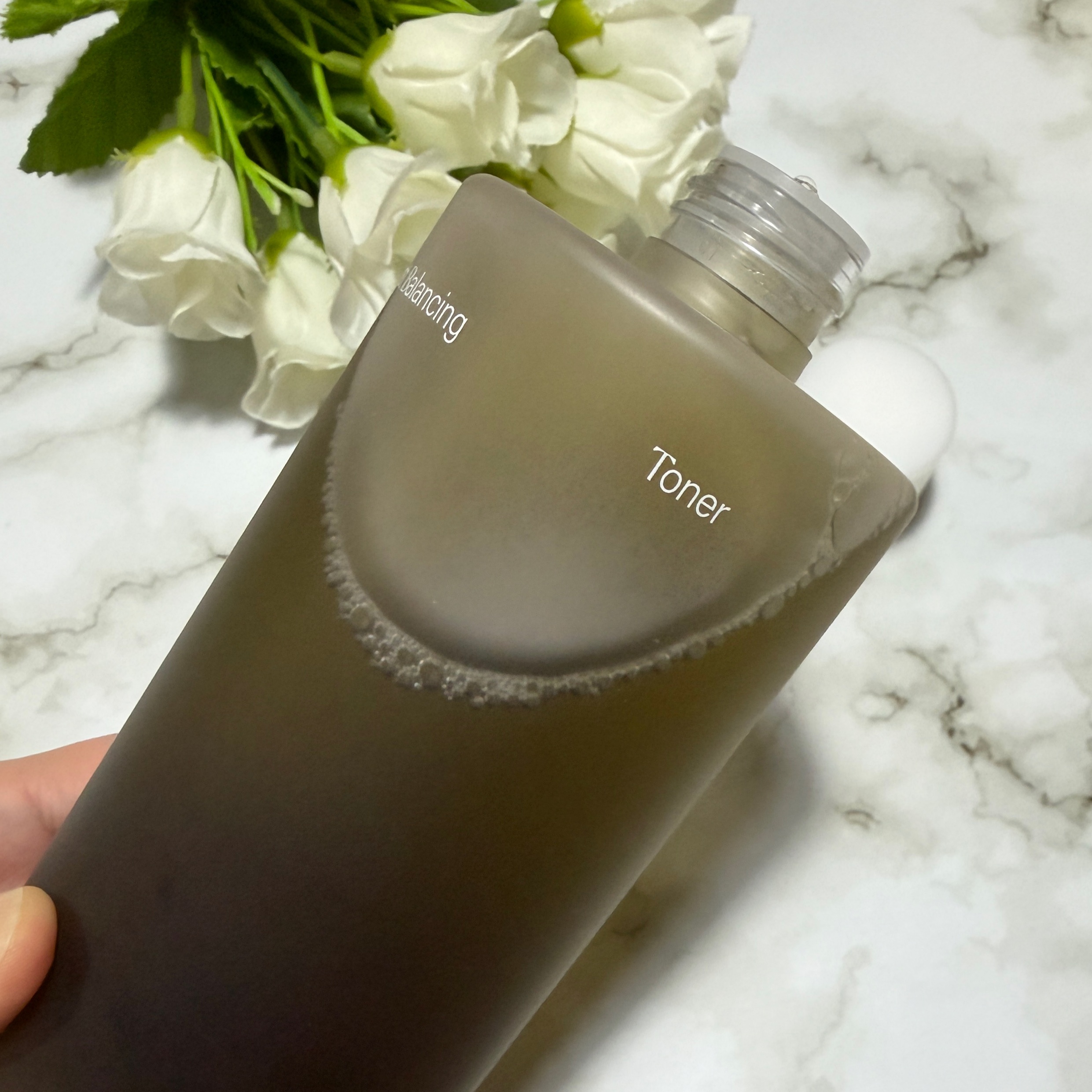 ファーストバランシングトナー/Lowlize/化粧水を使ったクチコミ（2枚目）