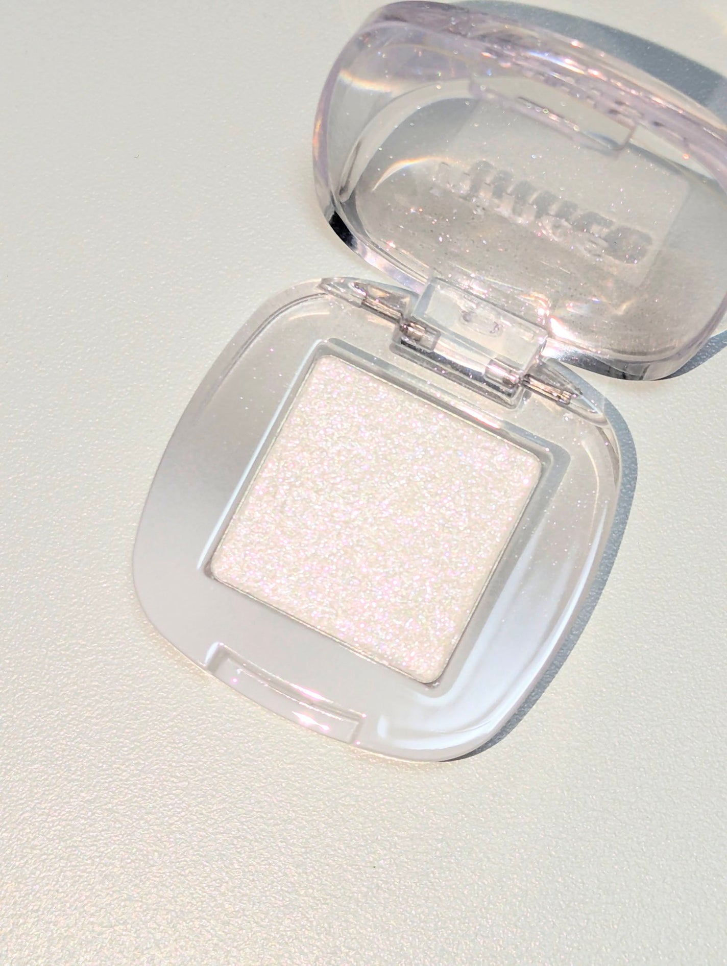 シングルアイシャドウ/hince/単色アイシャドウを使ったクチコミ(2枚目)