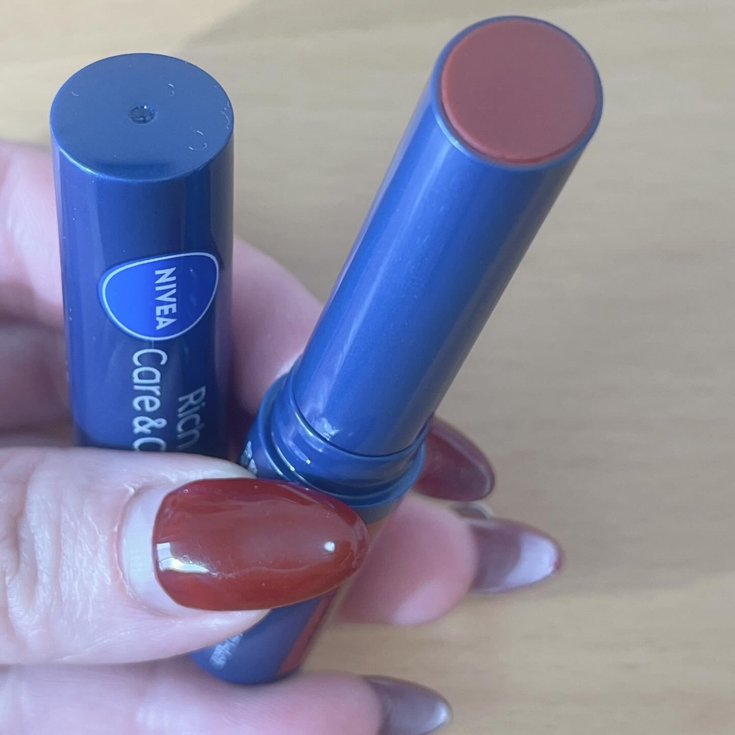 ニベア リッチケア＆カラーリップ/ニベア/リップクリームを使ったクチコミ（2枚目）