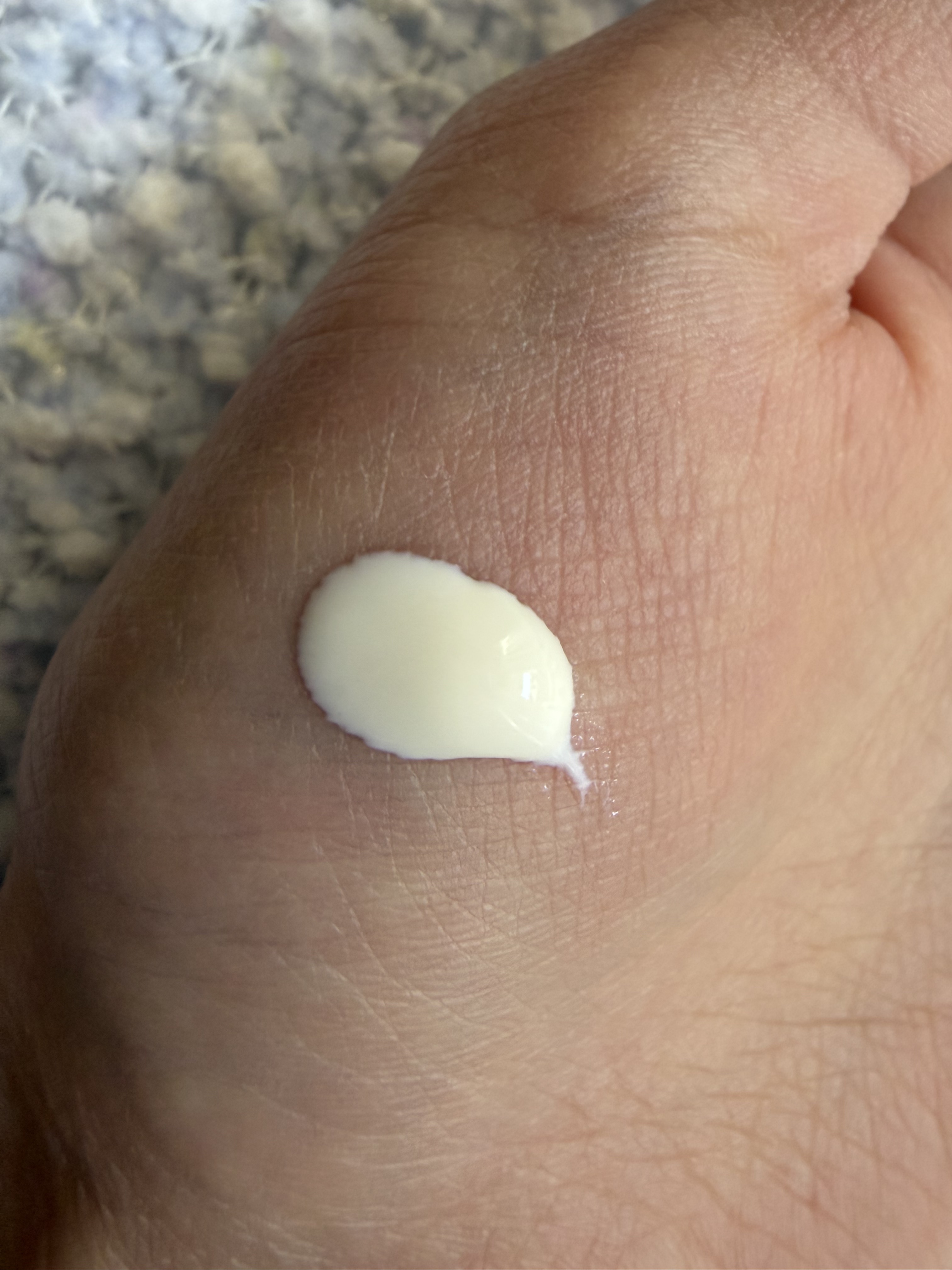 エリクシール　デーケアレボリューション　ブライトニング　＋　ba/エリクシール/化粧下地を使ったクチコミ（2枚目）