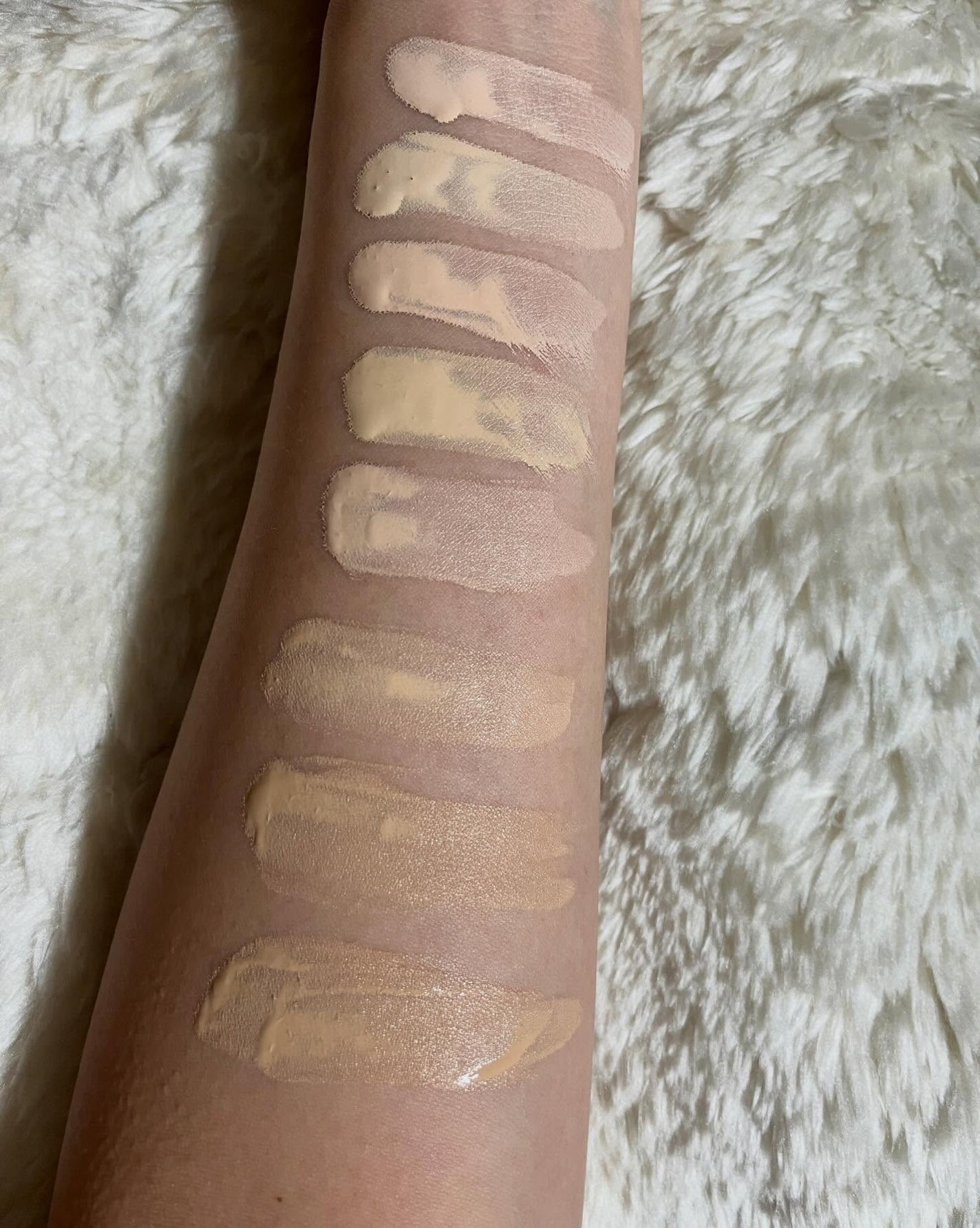 ウォーターレイヤーフィットクッション /ABOUT TONE/クッションファンデーションを使ったクチコミ(5枚目)