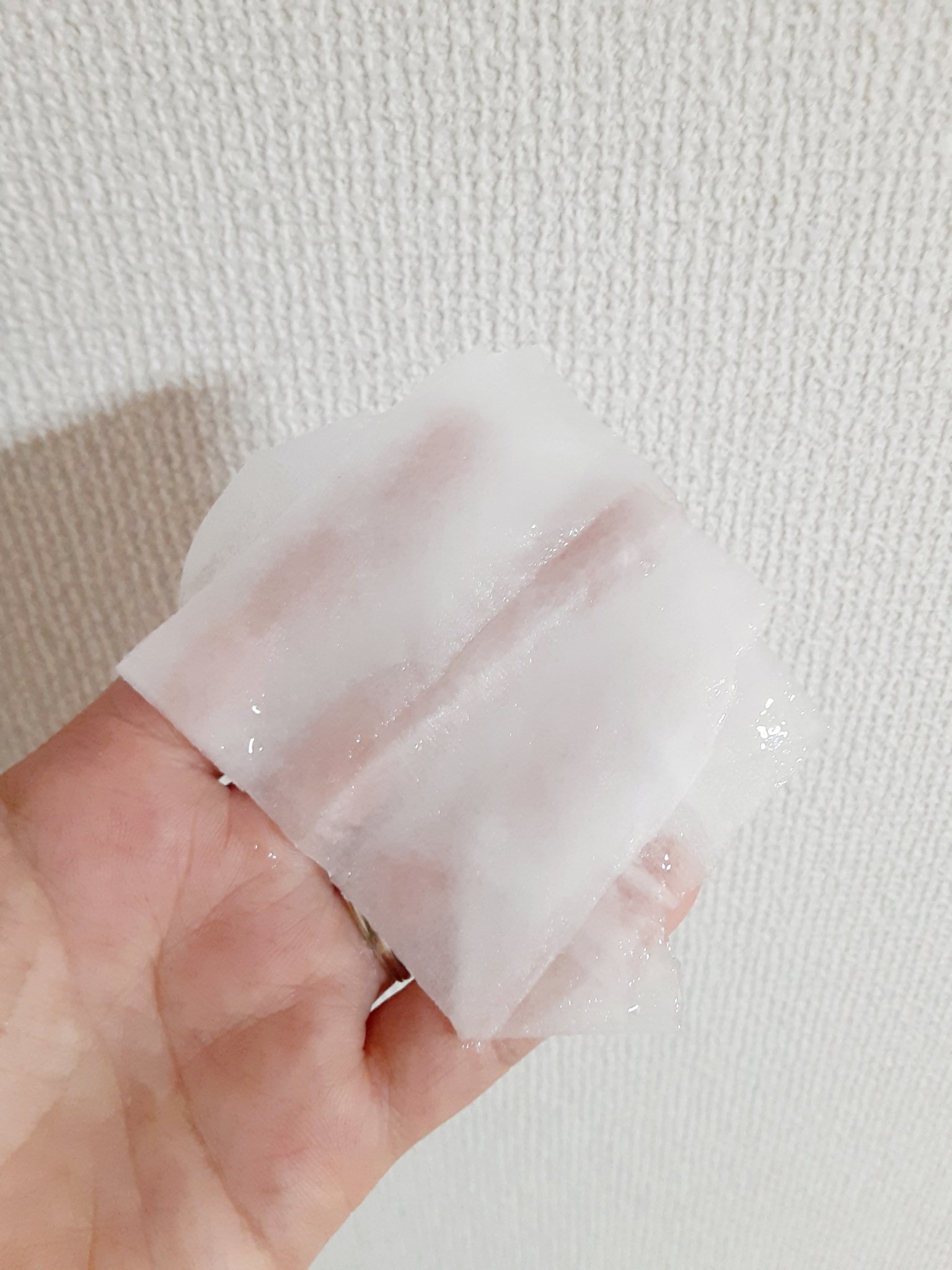 VT VT エッセンシャルマスク アロエのクチコミ「
🍀朝マスク🍀
💜DAISO×VT💜

美容液好きです💙

本日の朝マスク💜..」（2枚目）