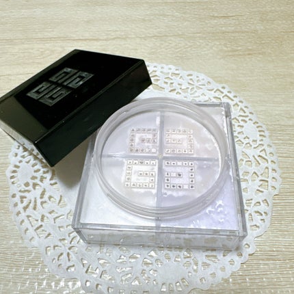 プリズム・リーブル/GIVENCHY/ルースパウダーを使ったクチコミ(2枚目)