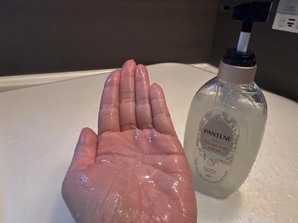 ファインフレグランスコレクション イングリッシュペアー&ムスクの香り リフレッシングシャンプー/トリートメント/パンテーン/市販シャンプーを使ったクチコミ(4枚目)