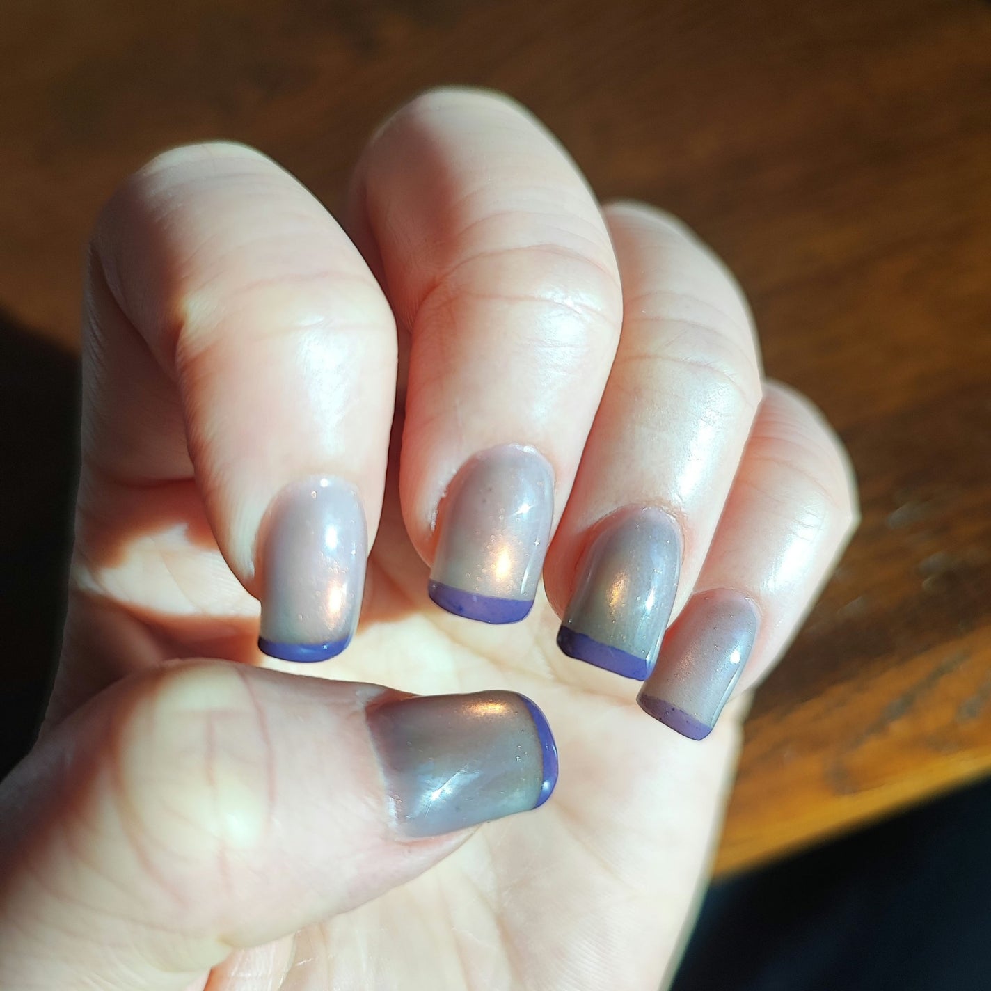 サンゴールド on LIPS 「Annie'sオーロラファントムキャットマグネティックジェル#..」(3枚目)