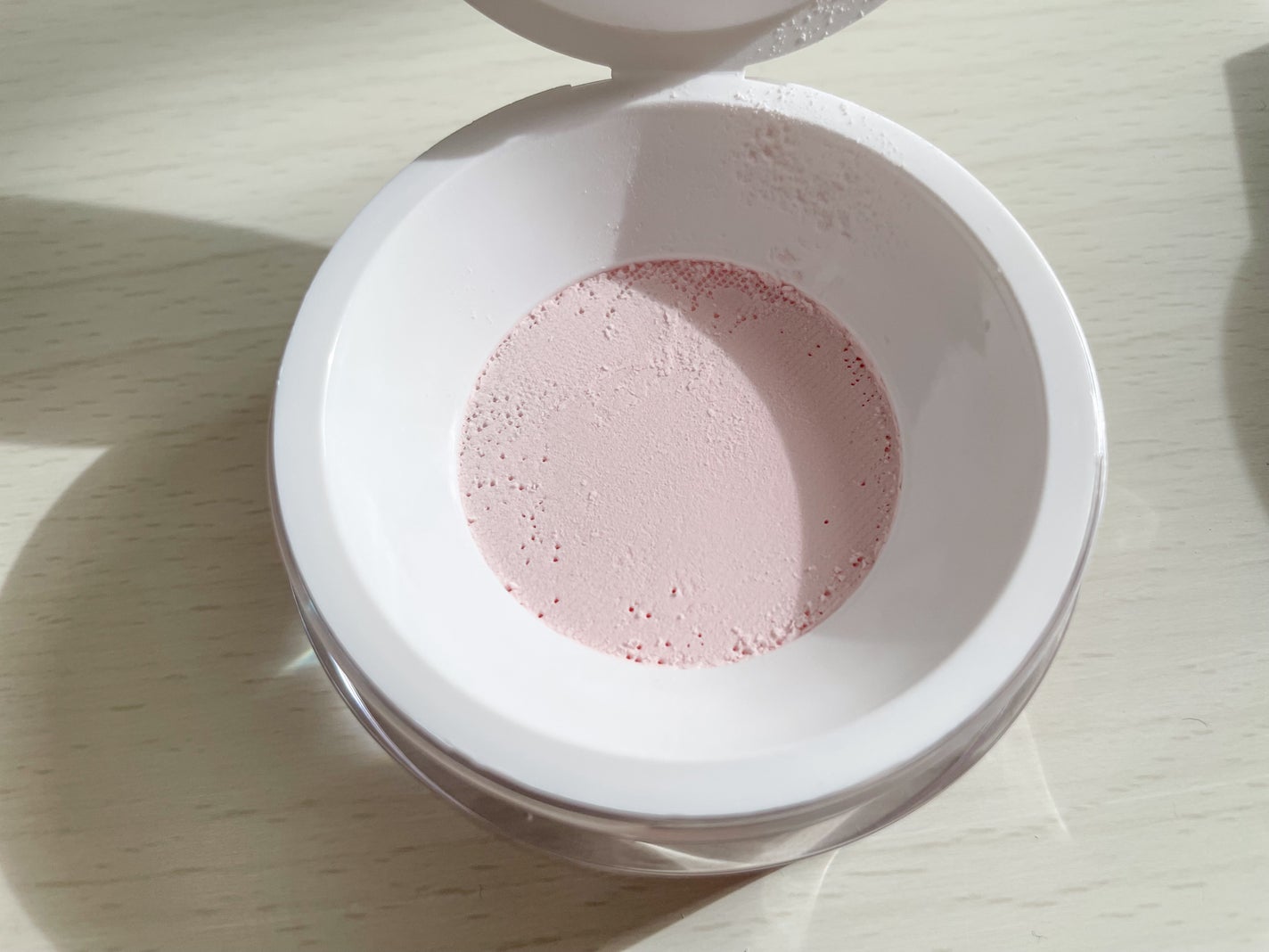 トランスルーセントセットフィニッシングパウダー/TFIT/ルースパウダーを使ったクチコミ(3枚目)