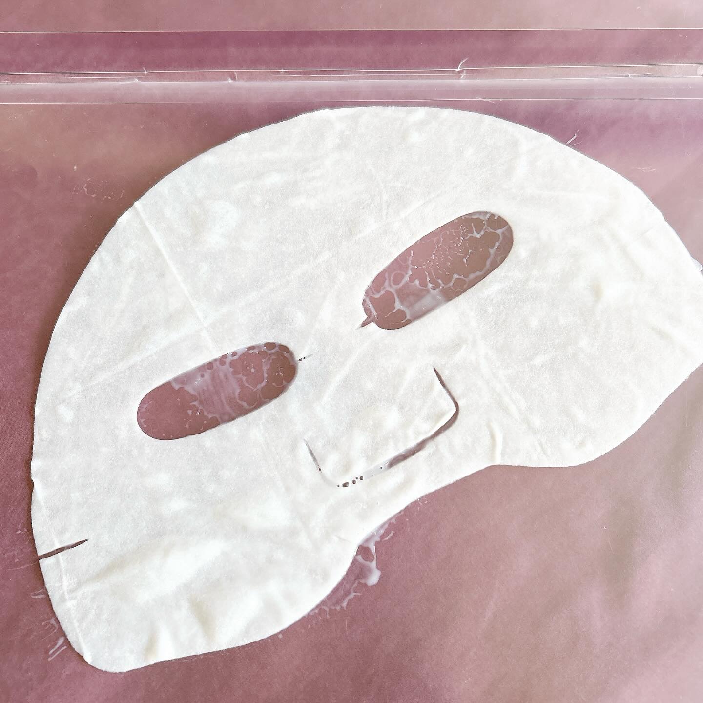 numbuzin 9番 NMNバイオリフトラッピングマスクのクチコミ「numbuzin 
9番NMNバイオリフトラッピングマスク

大事な日に向けて仕込むなら…むく.....」（3枚目）