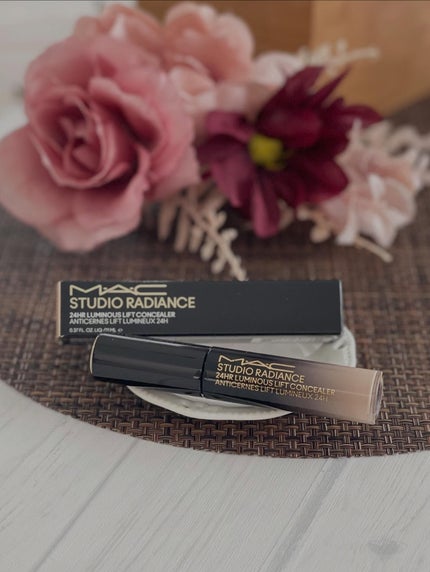 スタジオ ラディアンス 24 ルミナス コンシーラー/M・A・C/リキッドコンシーラーを使ったクチコミ(2枚目)