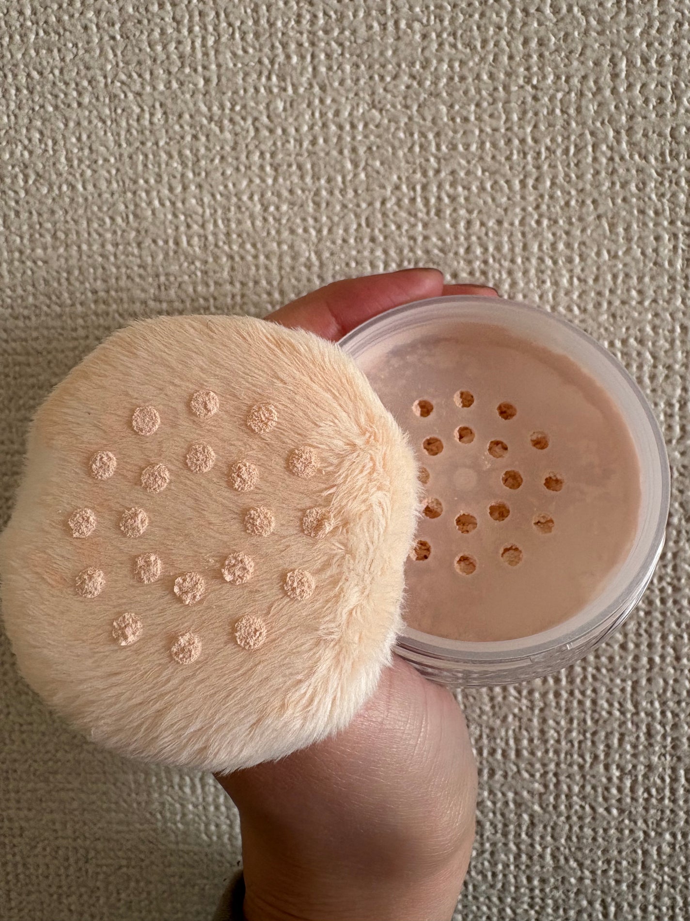 シルキールースモイストパウダー/キャンメイク/ルースパウダーを使ったクチコミ(4枚目)