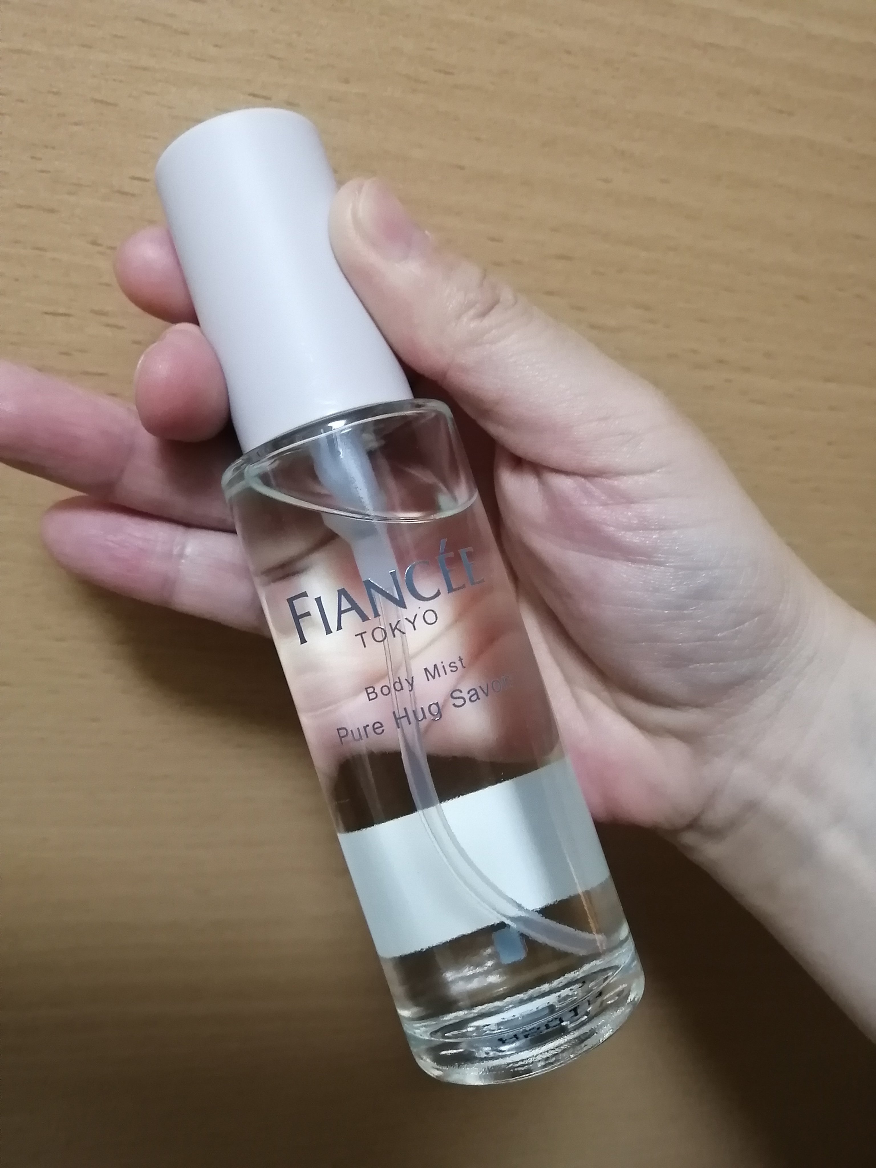 ボディミスト ピュアハグサボン/フィアンセ/香水を使ったクチコミ（2枚目）