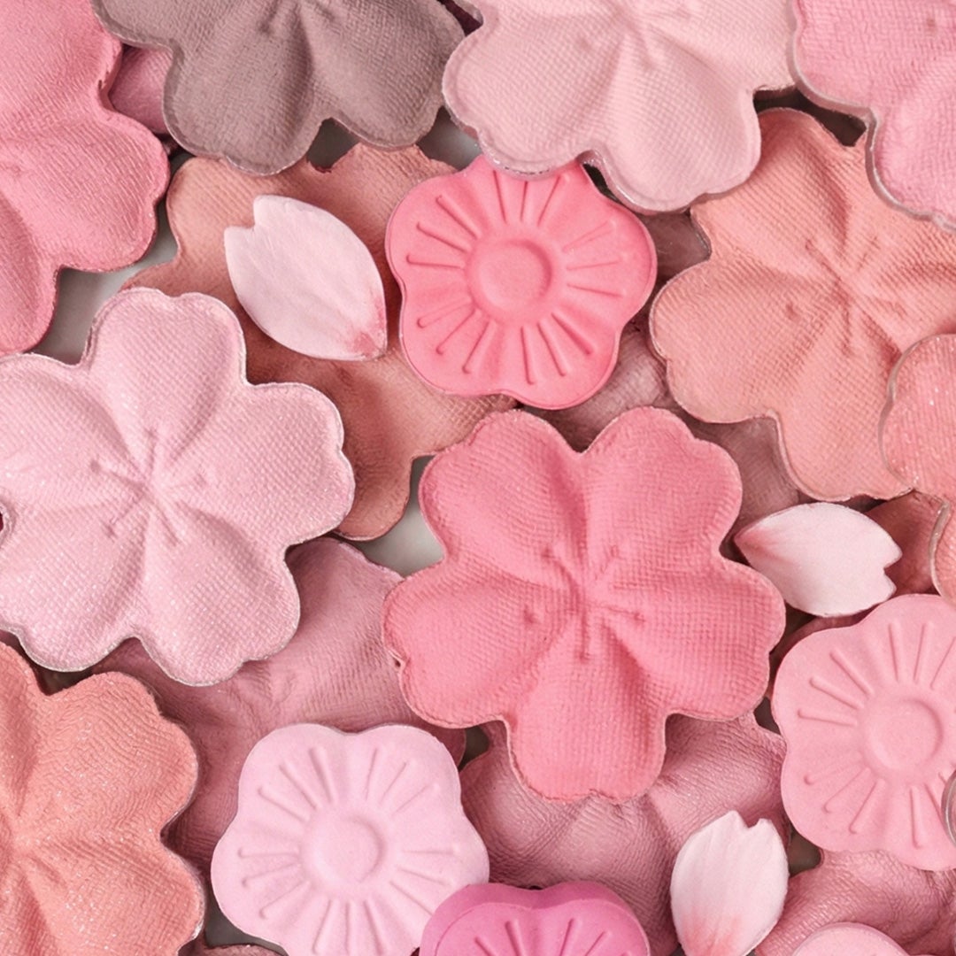 dasique公式アカウント on LIPS 「花が咲き始める瞬間のように、心までやさしくほどけていく季節、春..」(5枚目)