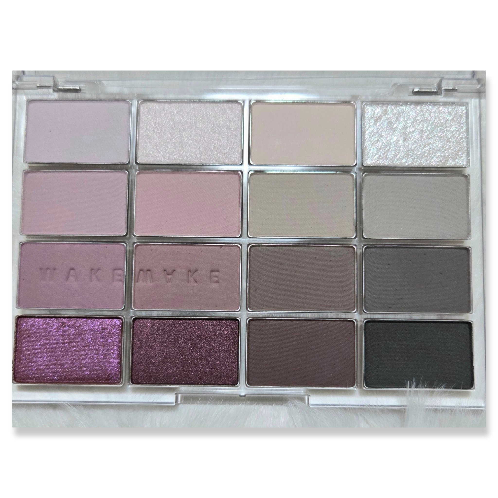 ソフトブラーリングアイパレット/wakemake/アイシャドウパレットを使ったクチコミ（2枚目）