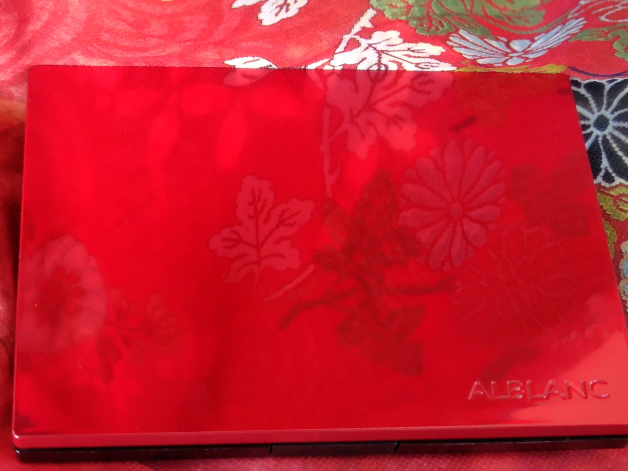 潤白美肌パウダーファンデーション/ALBLANC/パウダーファンデーションを使ったクチコミ（1枚目）