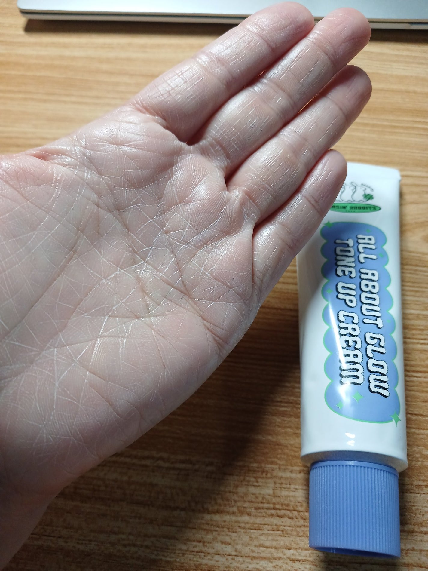 オールアバウトグロウトーンアップクリーム/CHASIN'RABBITS/化粧下地を使ったクチコミ(3枚目)