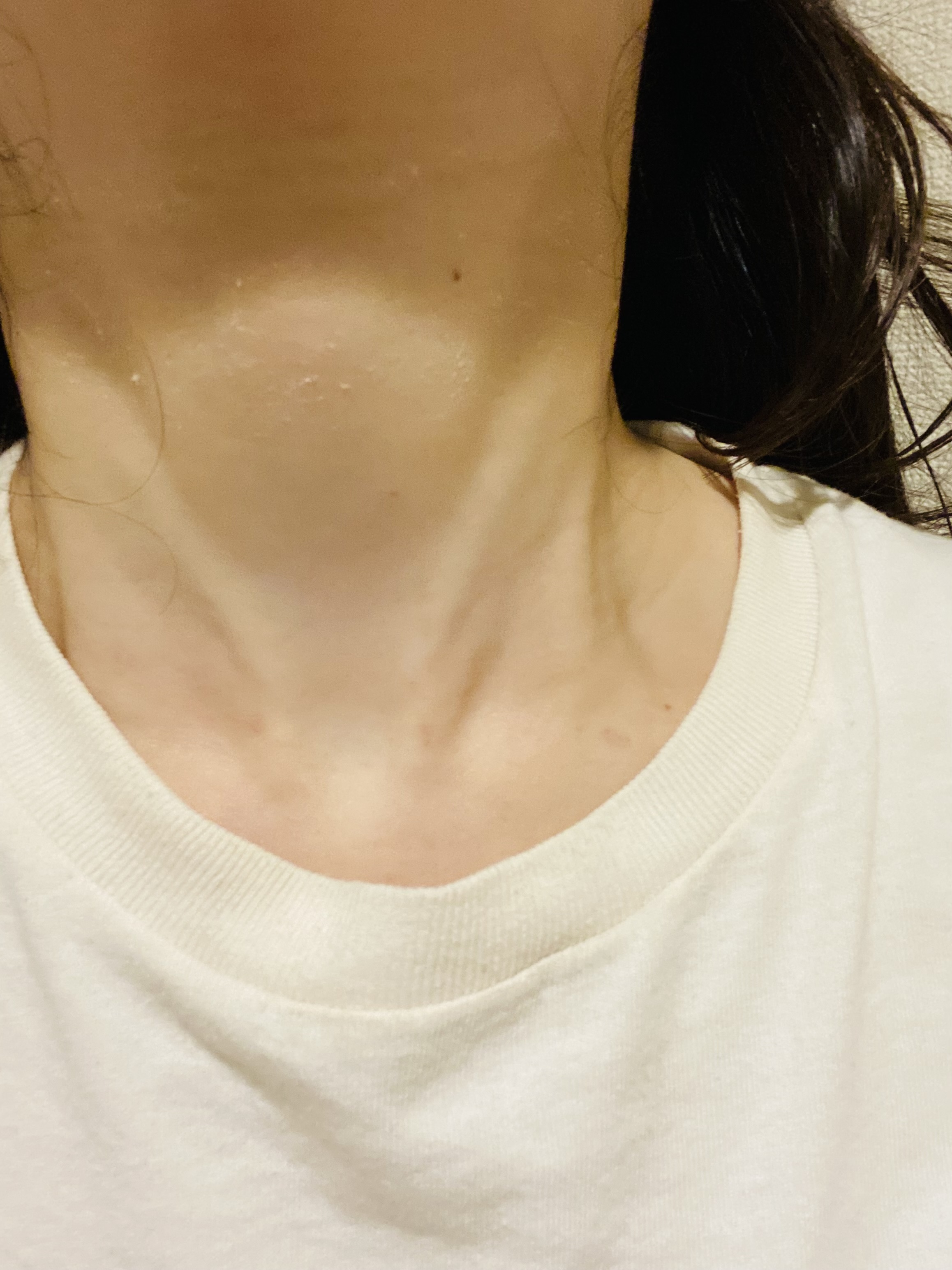 リジュビネイティングネックリンクルコントロールマスク/avajar/ネック・デコルテケアを使ったクチコミ（3枚目）