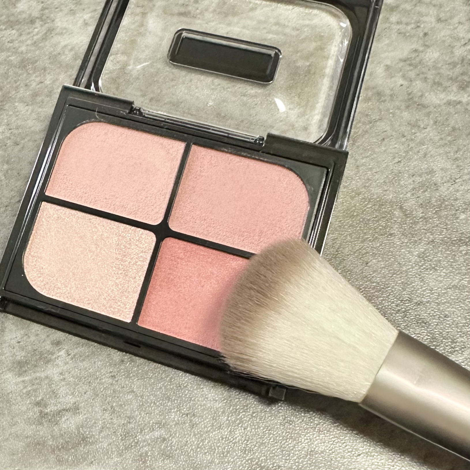 バウンシーチークシャドウ/KATE/マルチパレットを使ったクチコミ（3枚目）