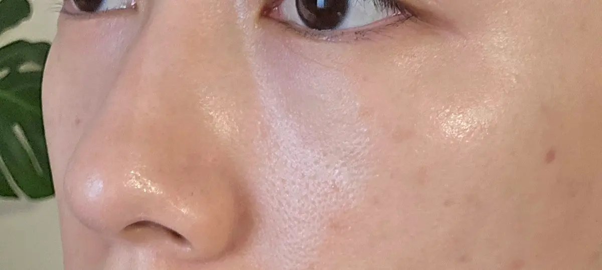 マスクフィットトーンアップエッセンス/TIRTIR(ティルティル)/化粧下地を使ったクチコミ（2枚目）