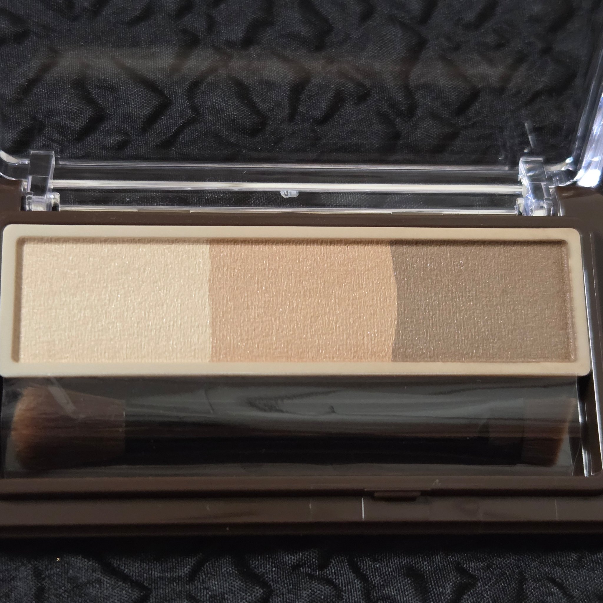 アイブロウ&シェードパウダー/CEZANNE/パウダーアイブロウを使ったクチコミ（3枚目）