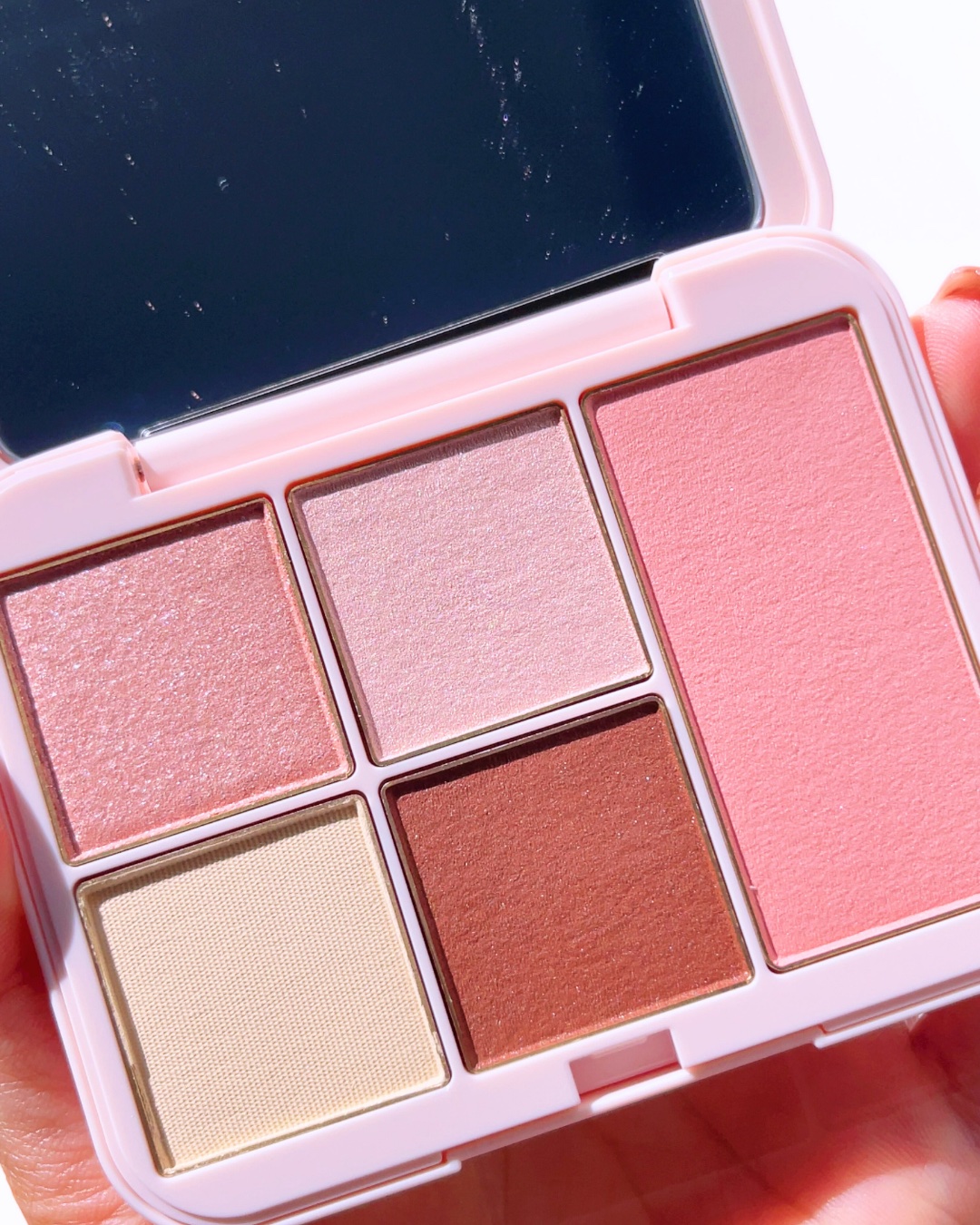 フェイススタイリスト n/SNIDEL BEAUTY/アイシャドウパレットを使ったクチコミ（3枚目）