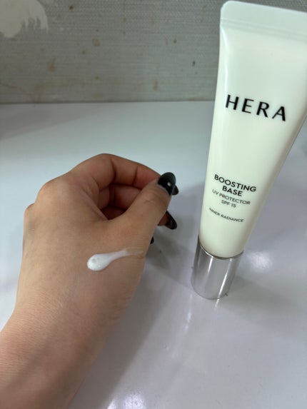 リフレクション スキングロウファンデーション/HERA/リキッドファンデーションを使ったクチコミ(2枚目)