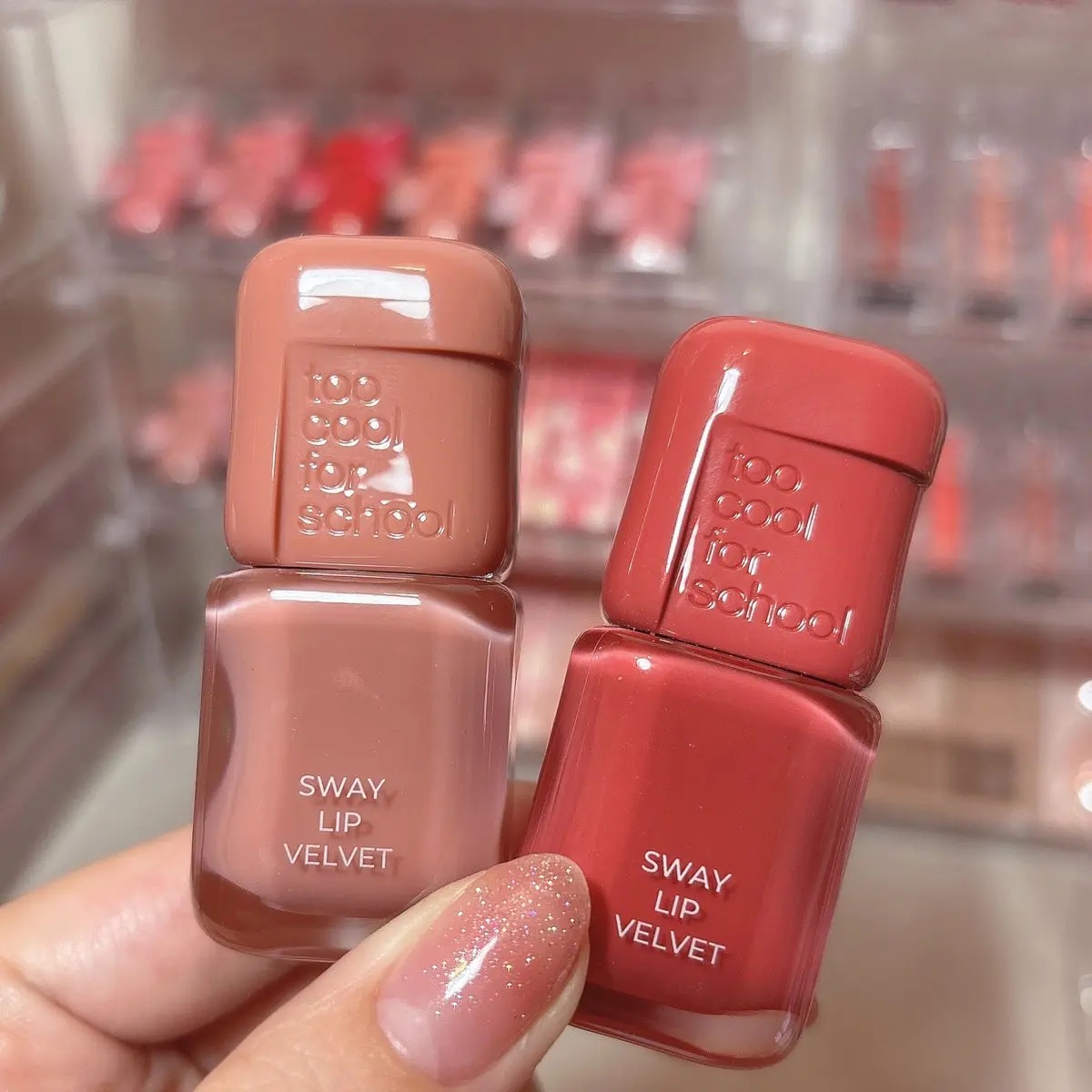 スウェイリップベルベット/too cool for school/リップティントを使ったクチコミ（1枚目）
