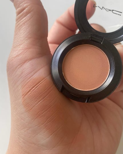 スモール アイシャドウ/M・A・C/単色アイシャドウを使ったクチコミ(4枚目)