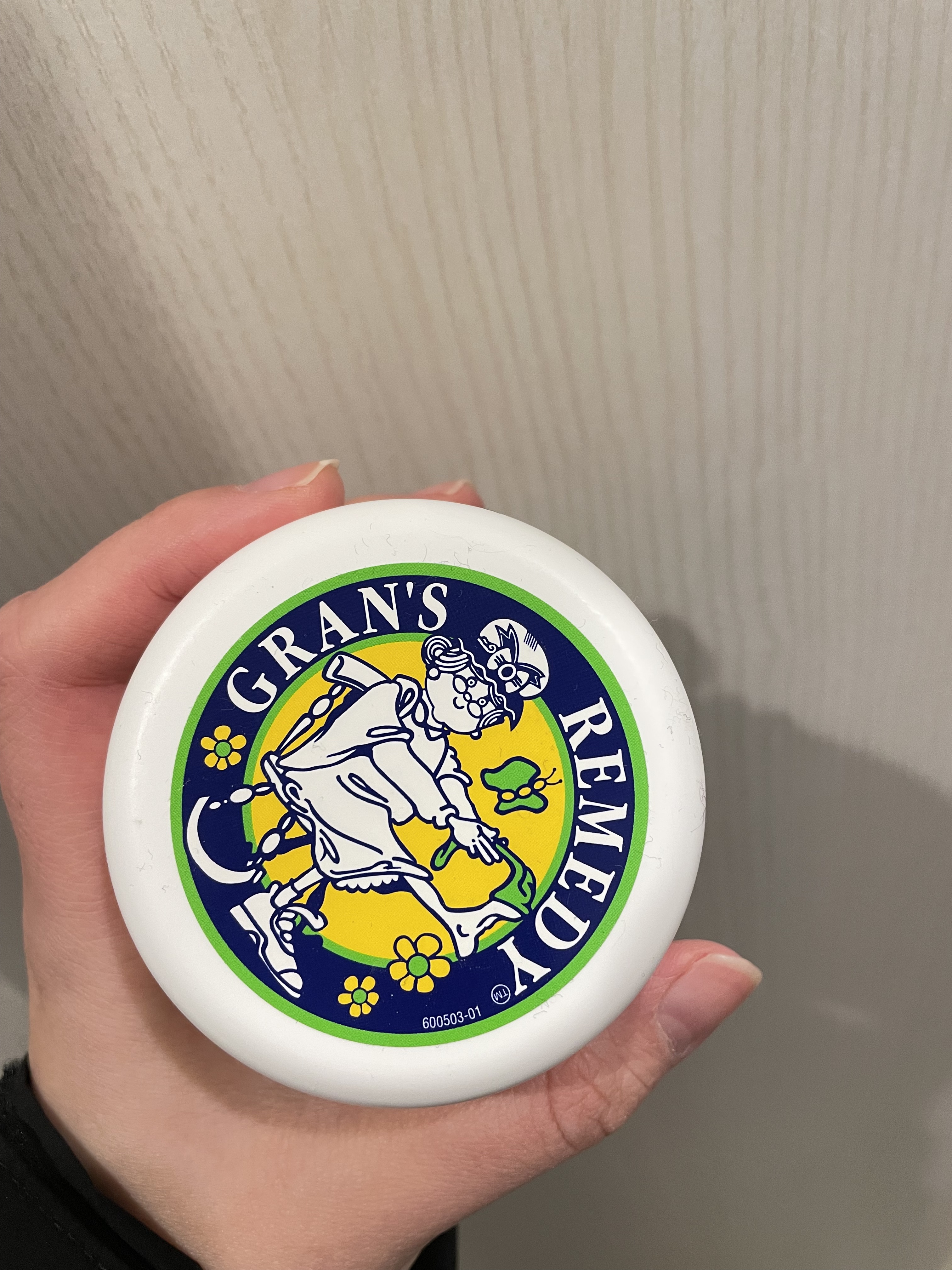 グランズレメディ フットパウダー オリジナル/グランズレメディ/デオドラント・制汗剤を使ったクチコミ（2枚目）