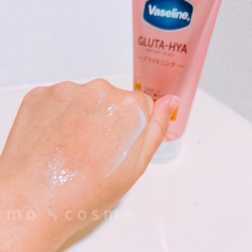 グルタヒア ボディローション ブライトニング/ヴァセリン/ボディローションを使ったクチコミ（3枚目）