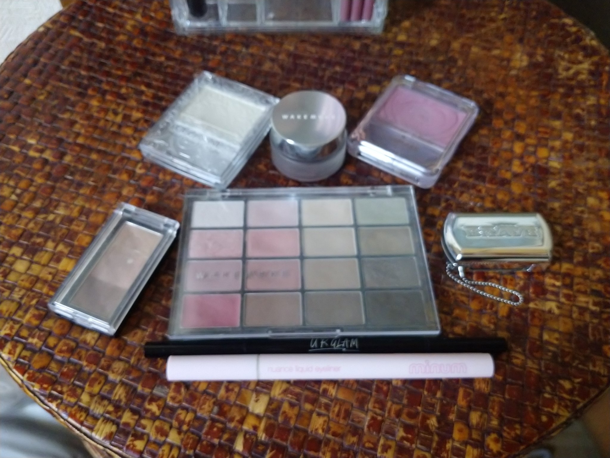 フィニッシングパウダー マット/チャコット・コスメティクス/ルースパウダーを使ったクチコミ（2枚目）