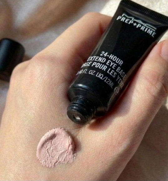 M·A·C プレップ プライム 24 アワー エクステンド アイ ベース/M・A・C/アイシャドウベースを使ったクチコミ（2枚目）