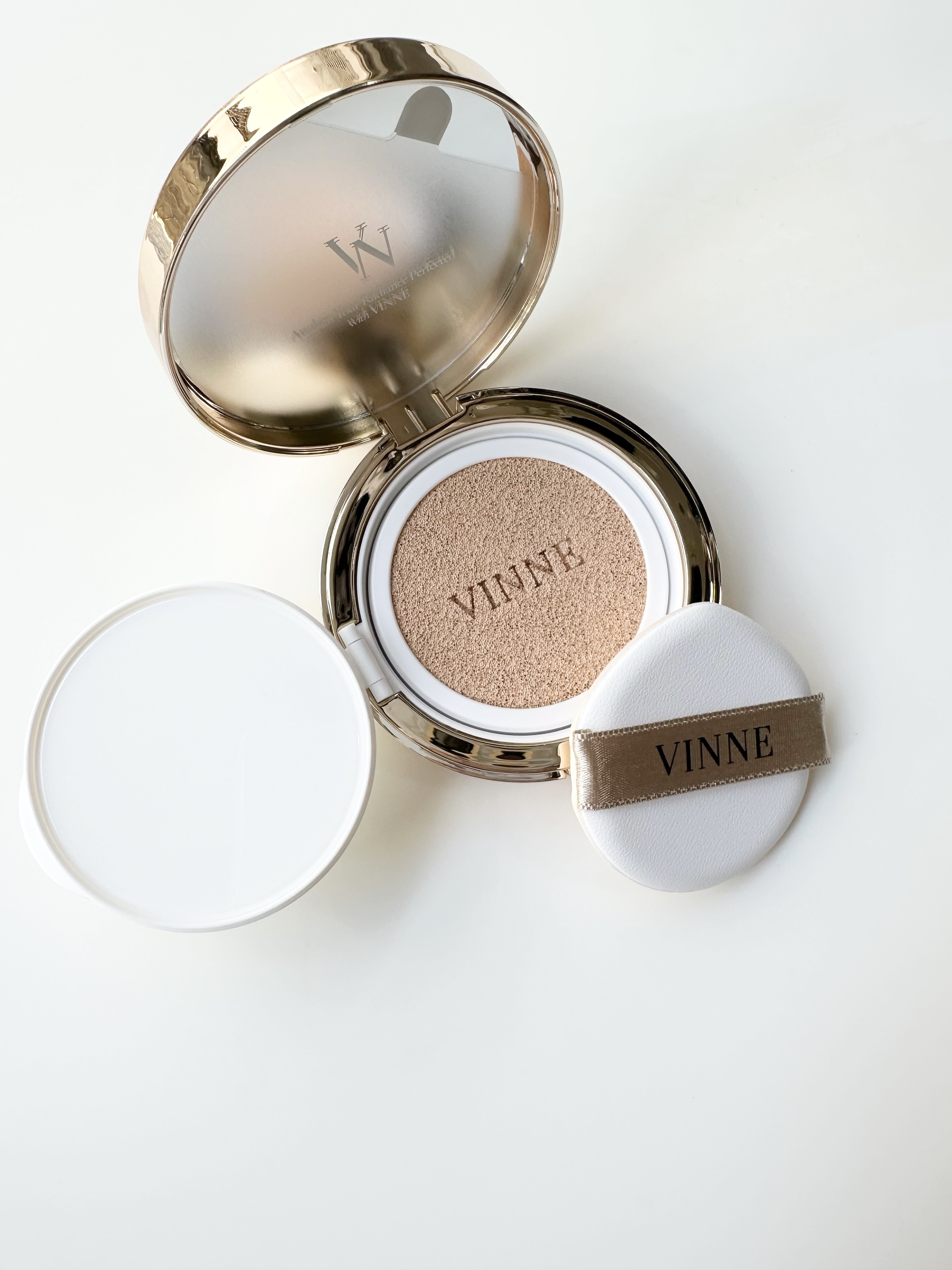 プレステージグロウスキンフィットクッション/VINNE /クッションファンデーションを使ったクチコミ（2枚目）