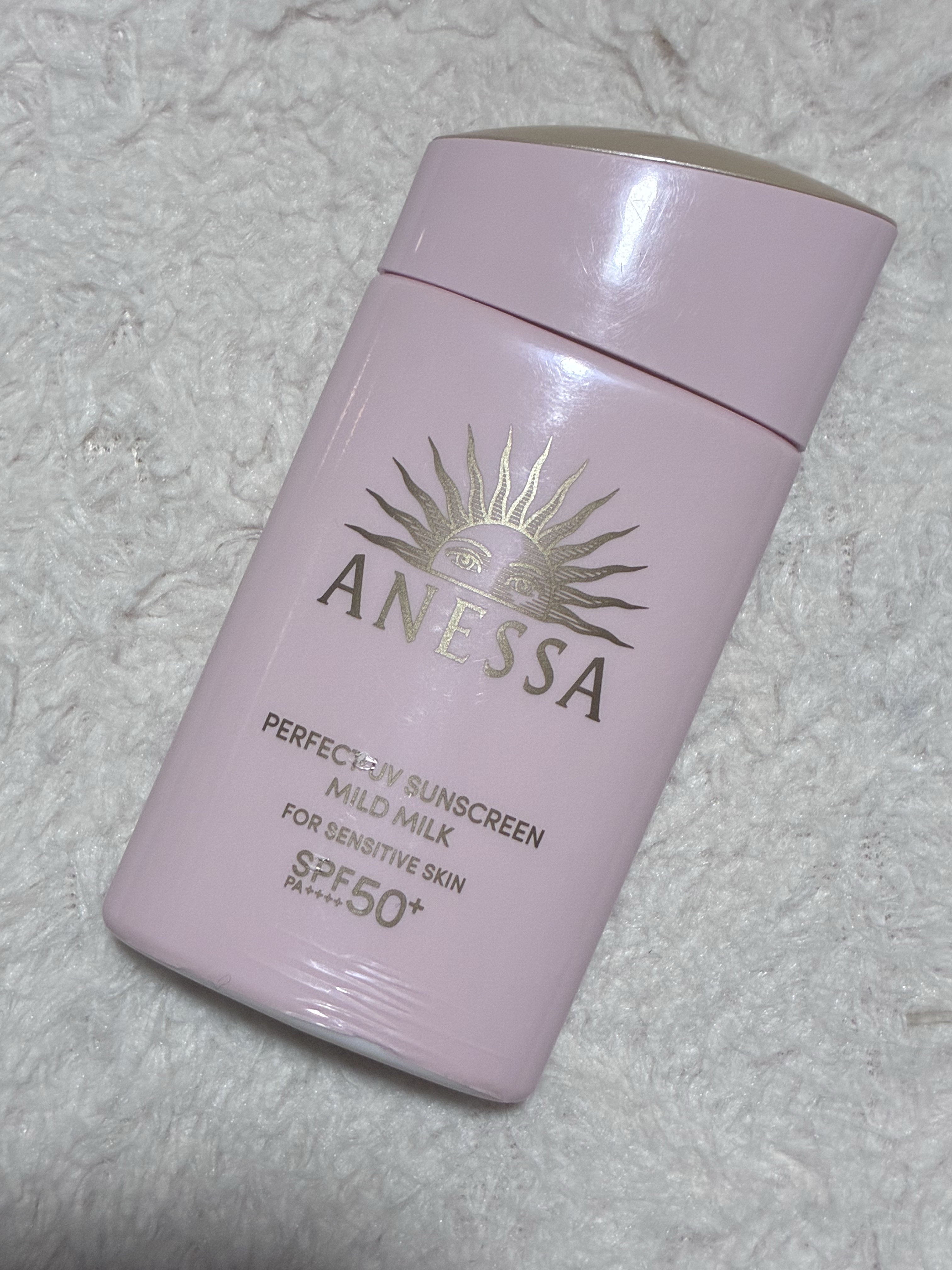 アネッサ アネッサ　パーフェクトUV　マイルドミルク　NAのクチコミ「ブランド名、アネッサ
商品名、パーフェクトUV マイルドミルク NA     
値段、¥3,0.....」（1枚目）