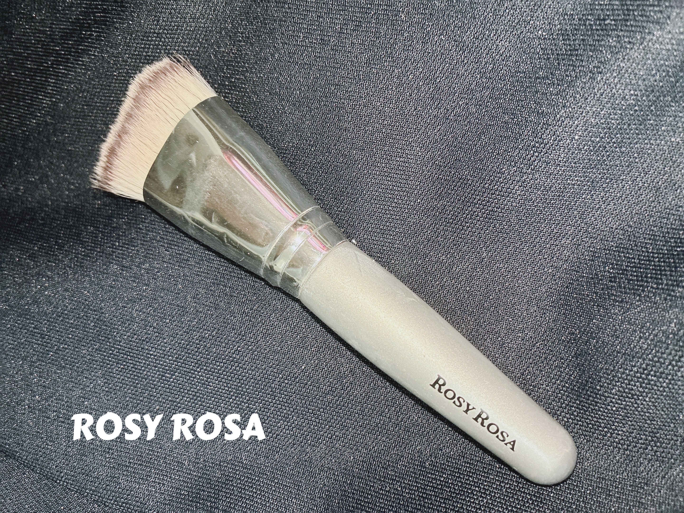マルチファンデブラシ /ロージーローザ/メイクブラシを使ったクチコミ（1枚目）
