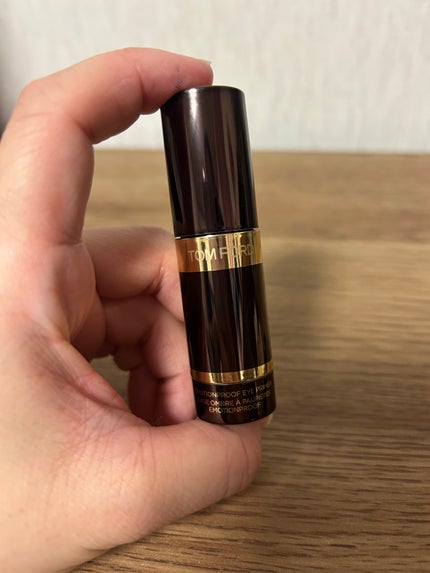 エモーションプルーフ アイ プライマー/TOM FORD BEAUTY/アイシャドウベースを使ったクチコミ(2枚目)