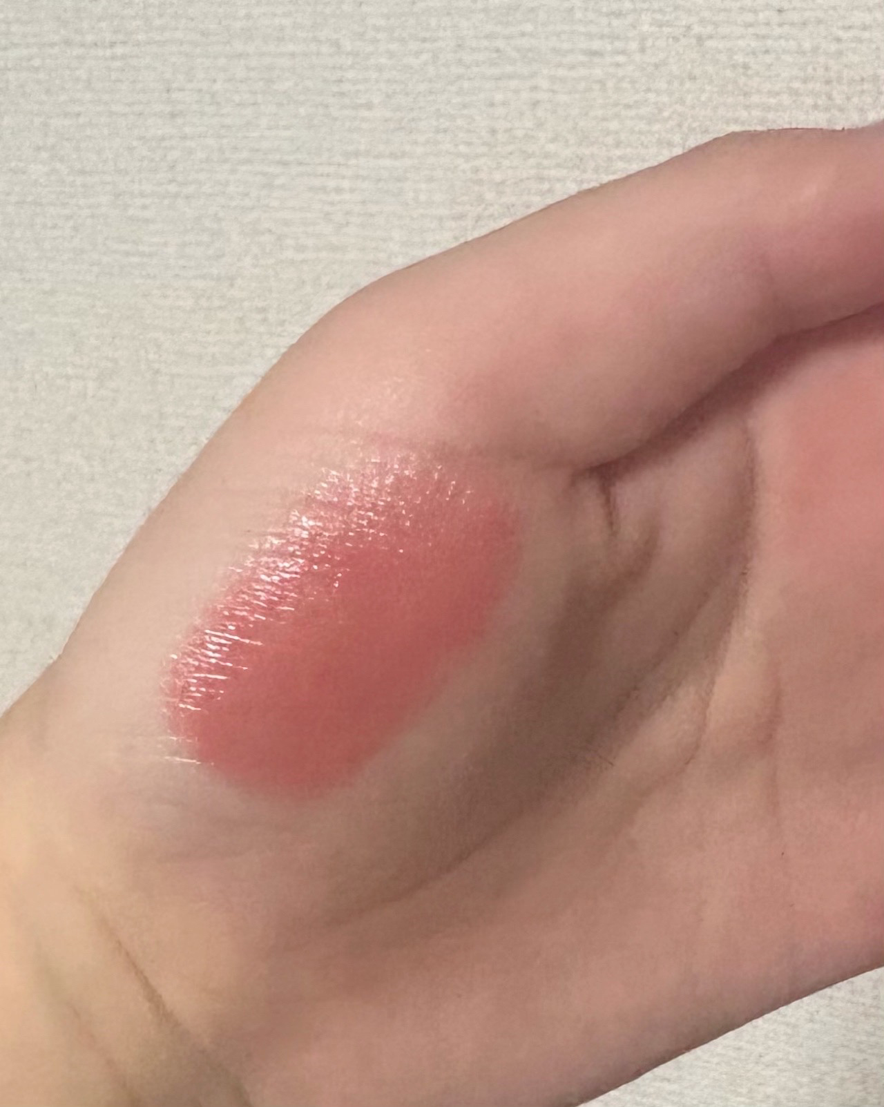 ハグマイリップ　カラーロックプランピーバーム/up2me/口紅を使ったクチコミ（2枚目）